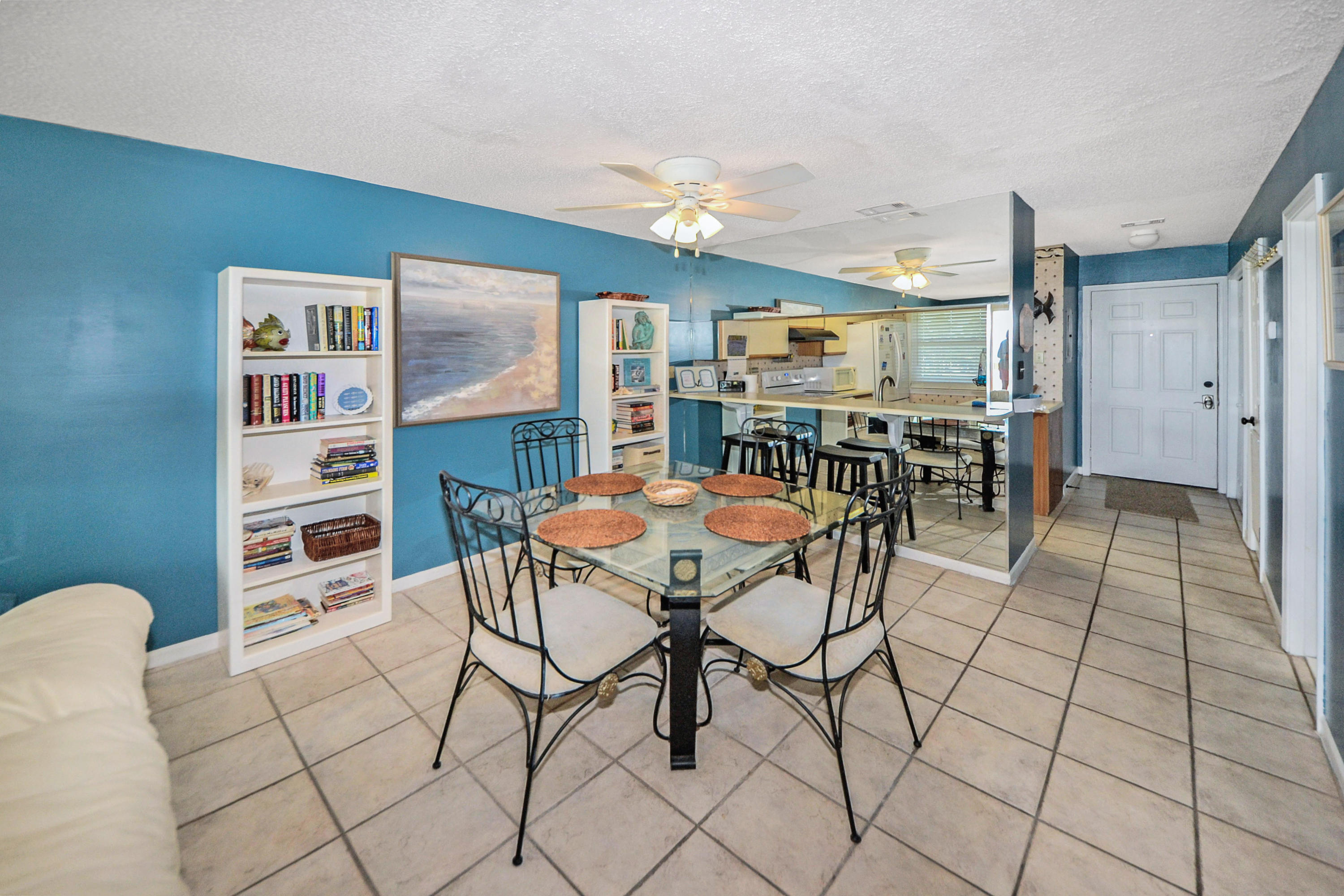 RAMSGATE HARBOUR PH 3 CONDO - Residential