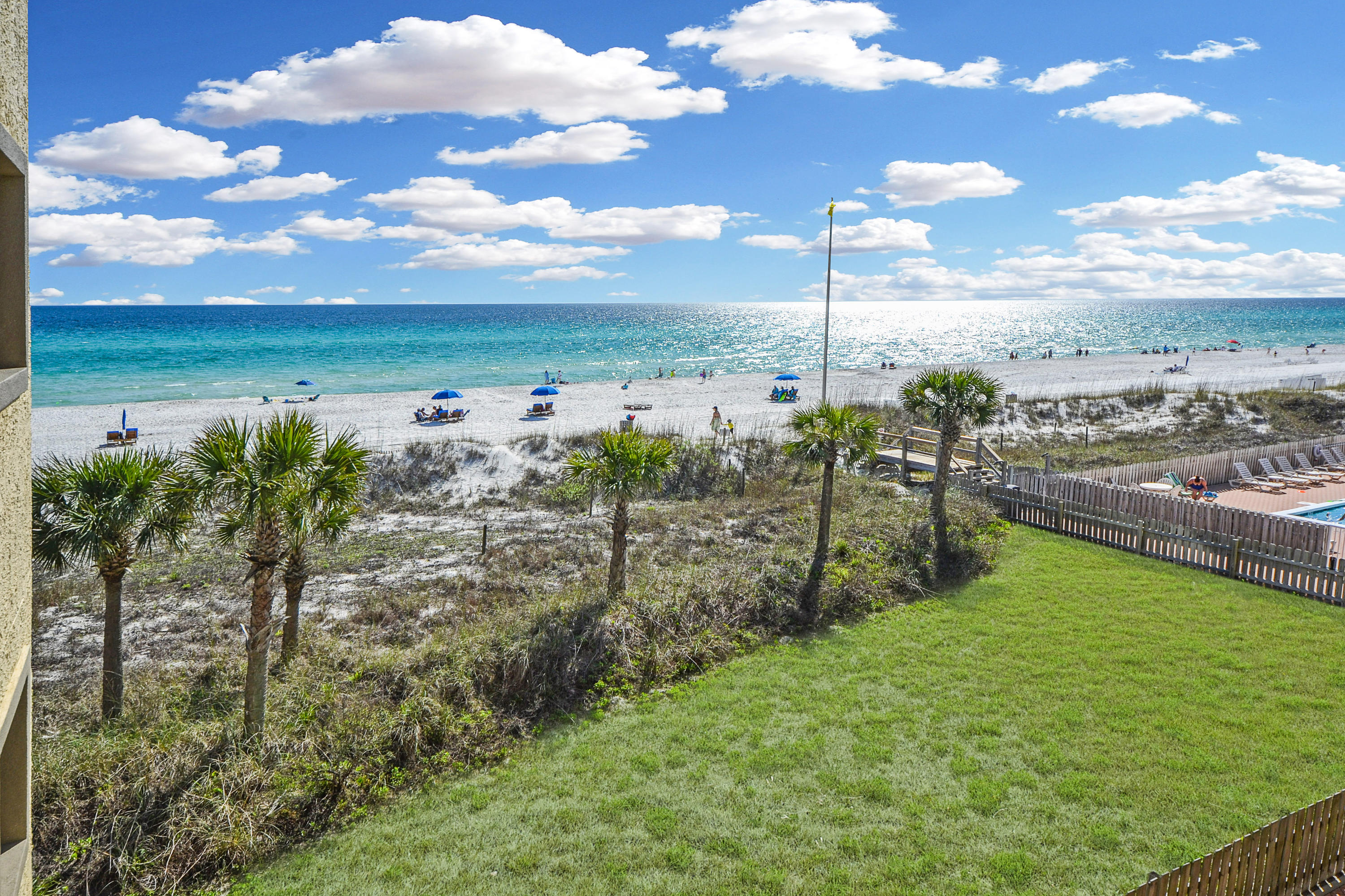 RAMSGATE HARBOUR PH 3 CONDO - Residential