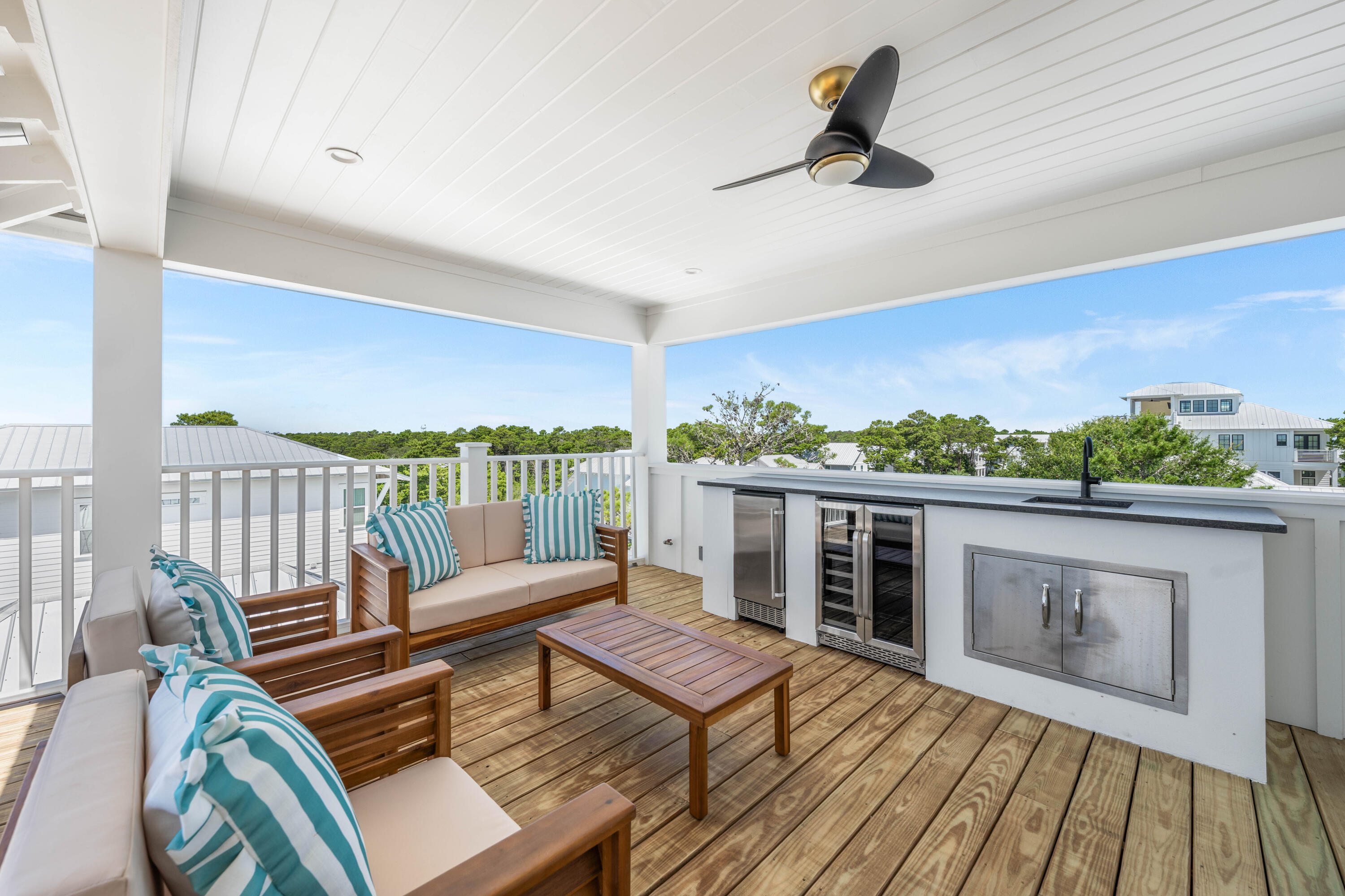 394 Grande Pointe Circle