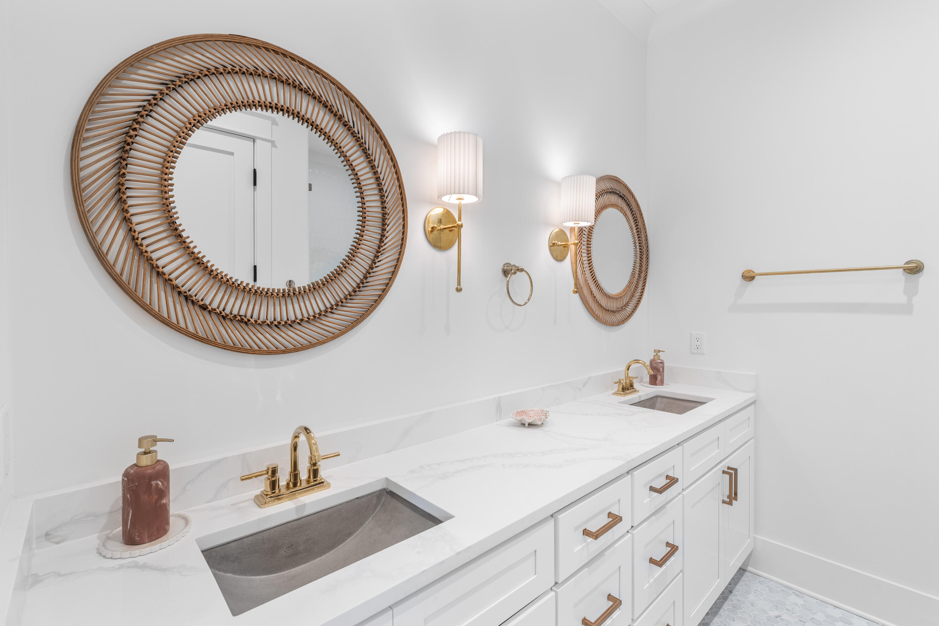 GRANDE POINTE AT INLET BEACH - Residential