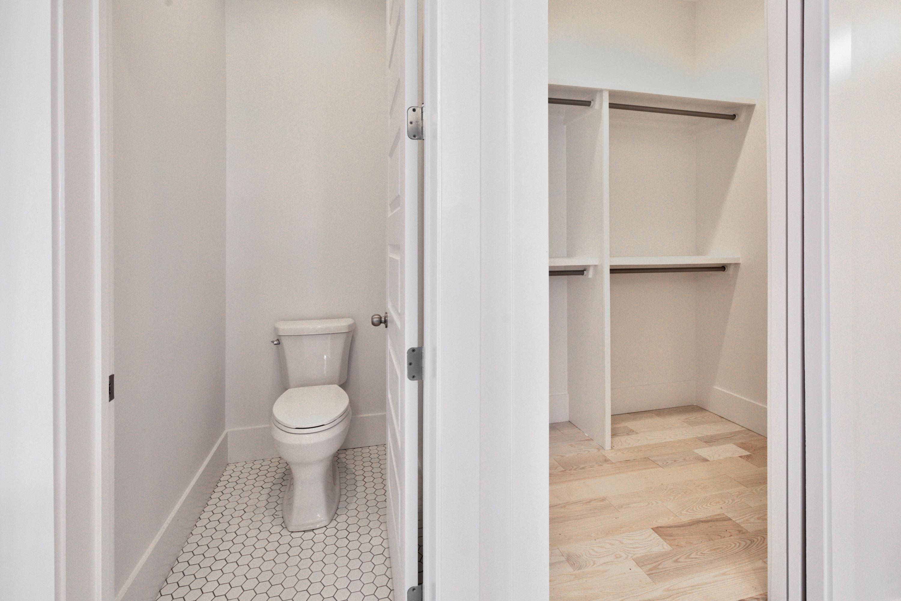 GULF SHORE MANOR - Residential