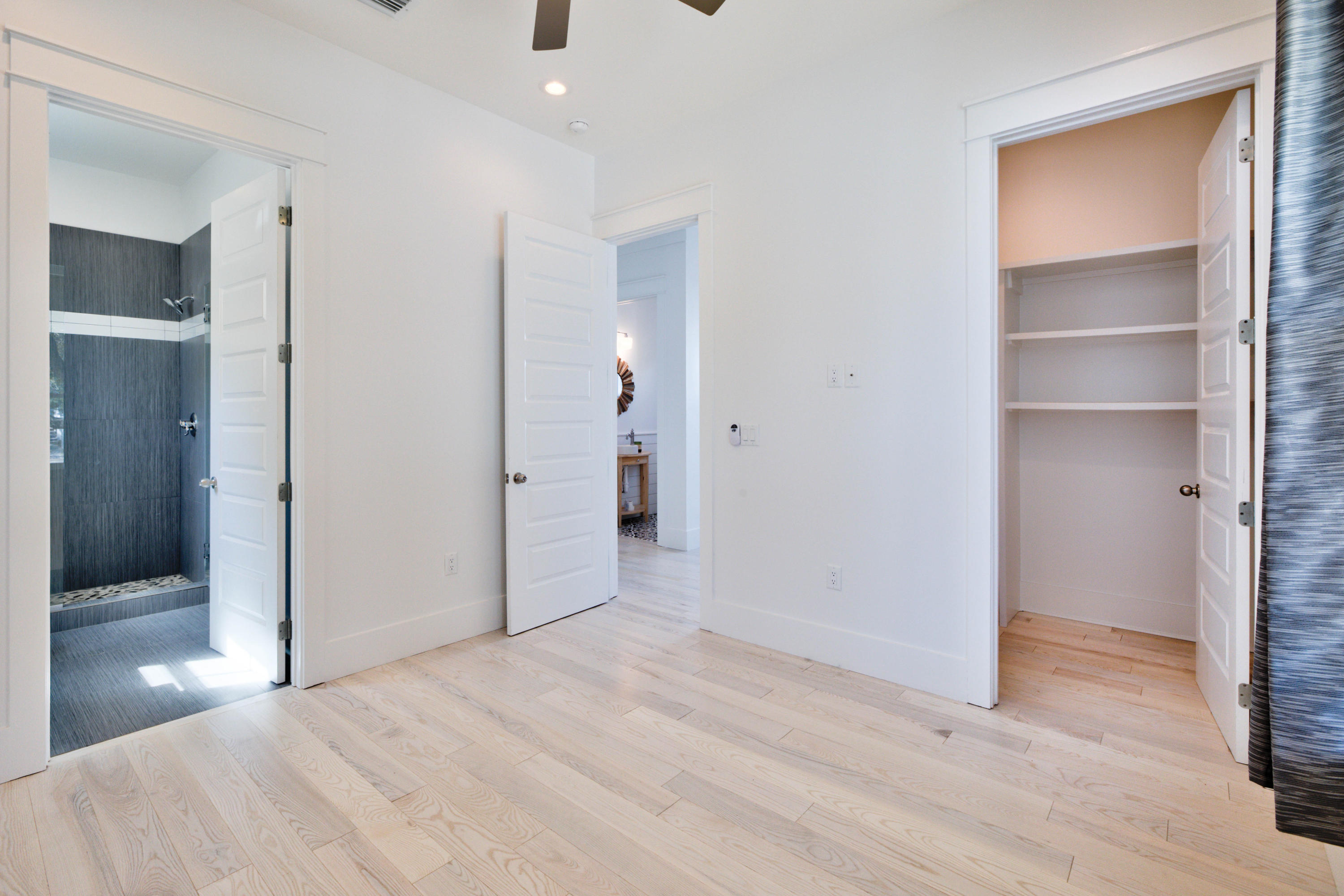 GULF SHORE MANOR - Residential