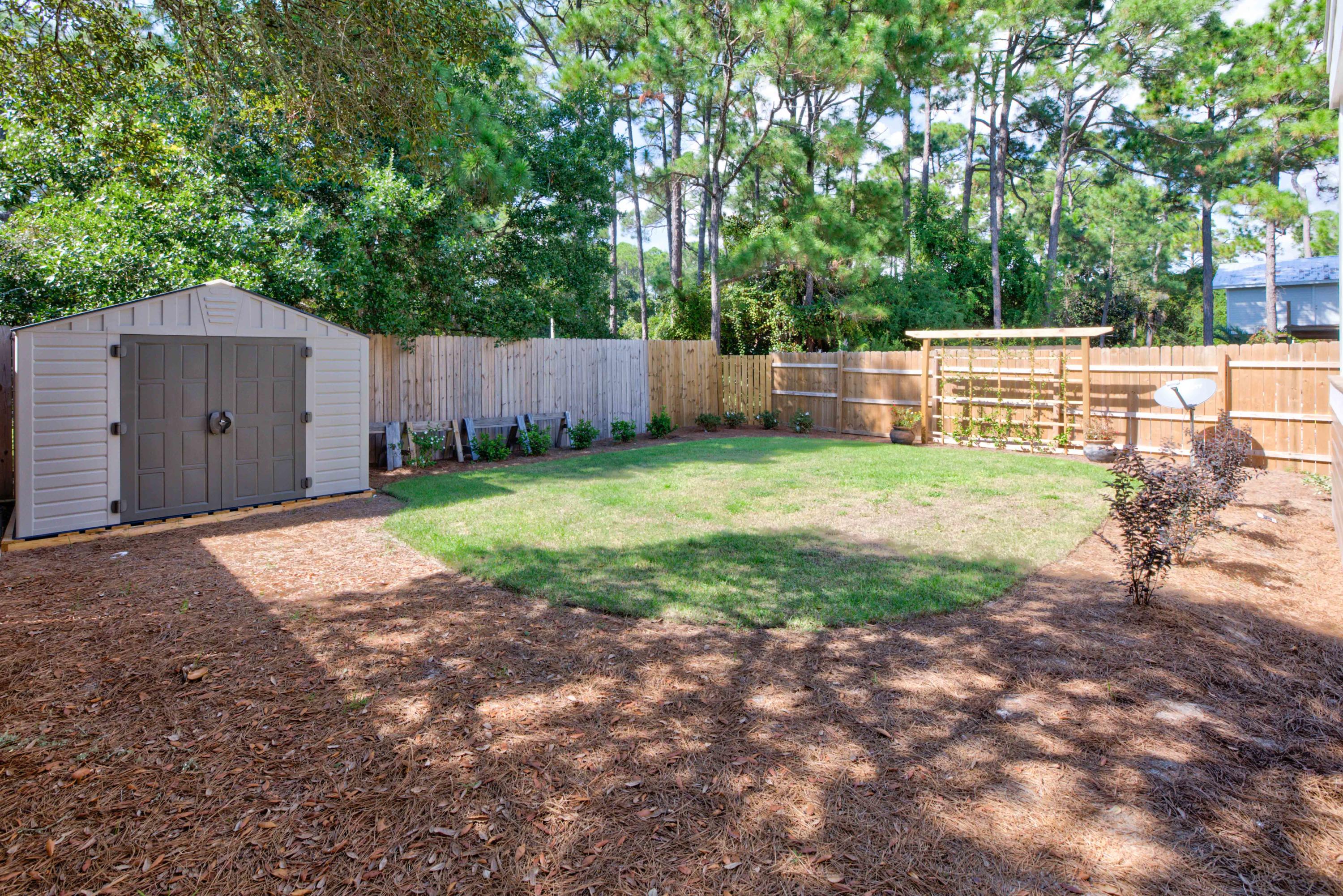 GULF SHORE MANOR - Residential