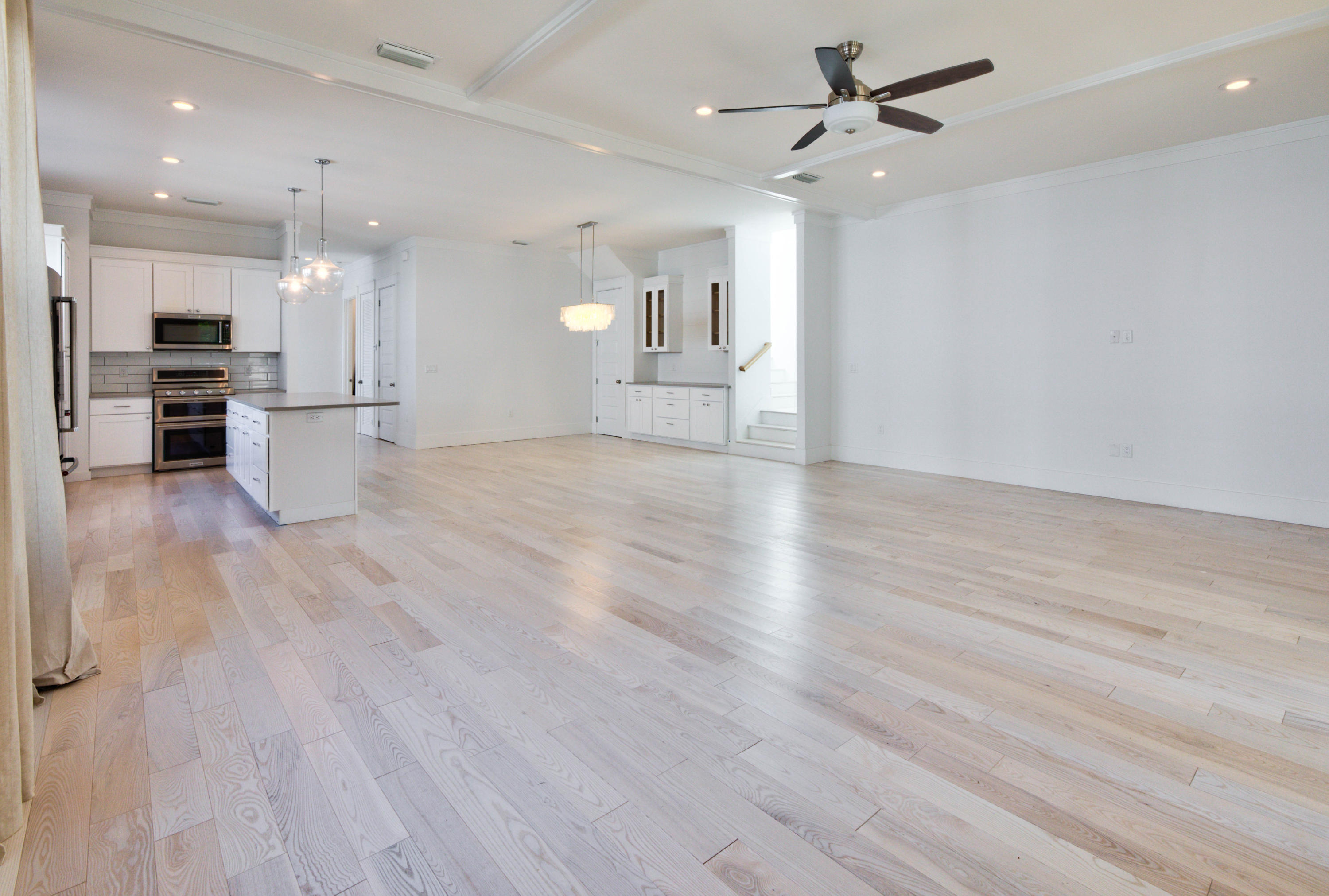 GULF SHORE MANOR - Residential