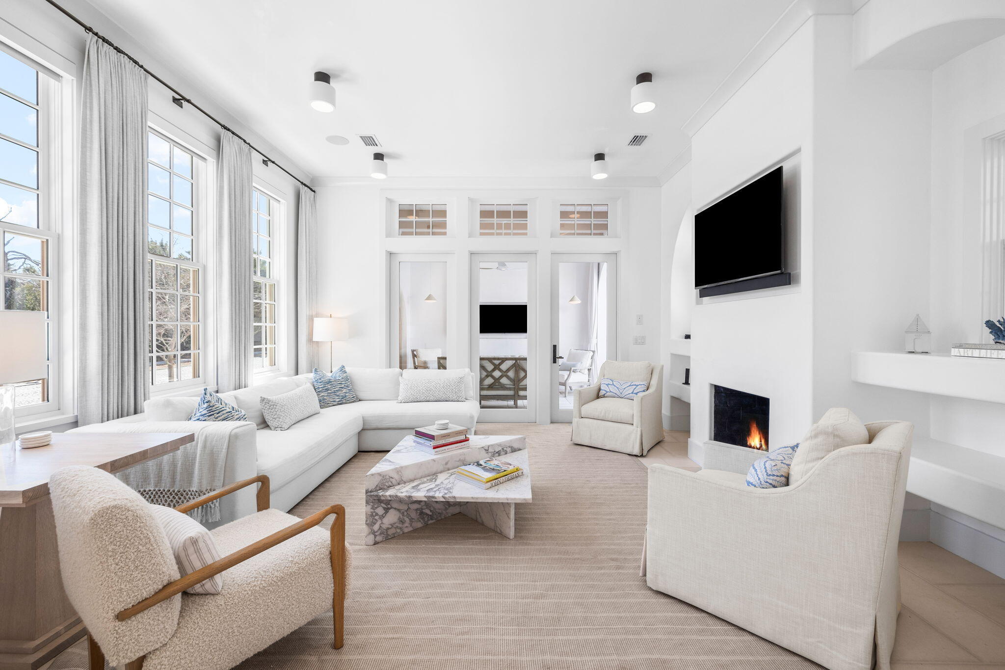 ALYS BEACH - Residential