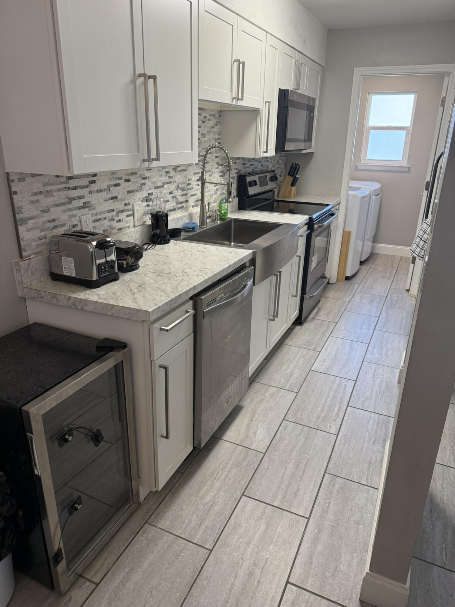 PINE RIDGE TRACE UNIT 132 - Residential Lease