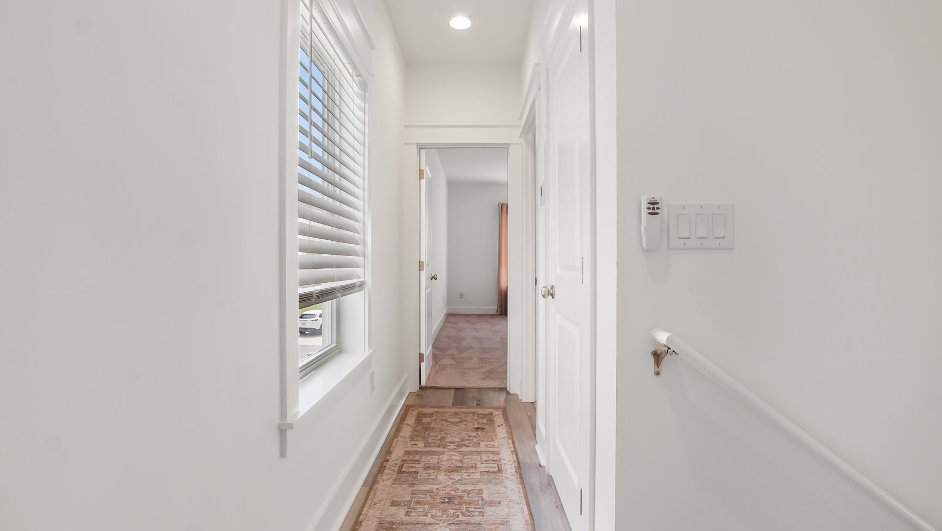 Lagoon Manor Dr - Residential