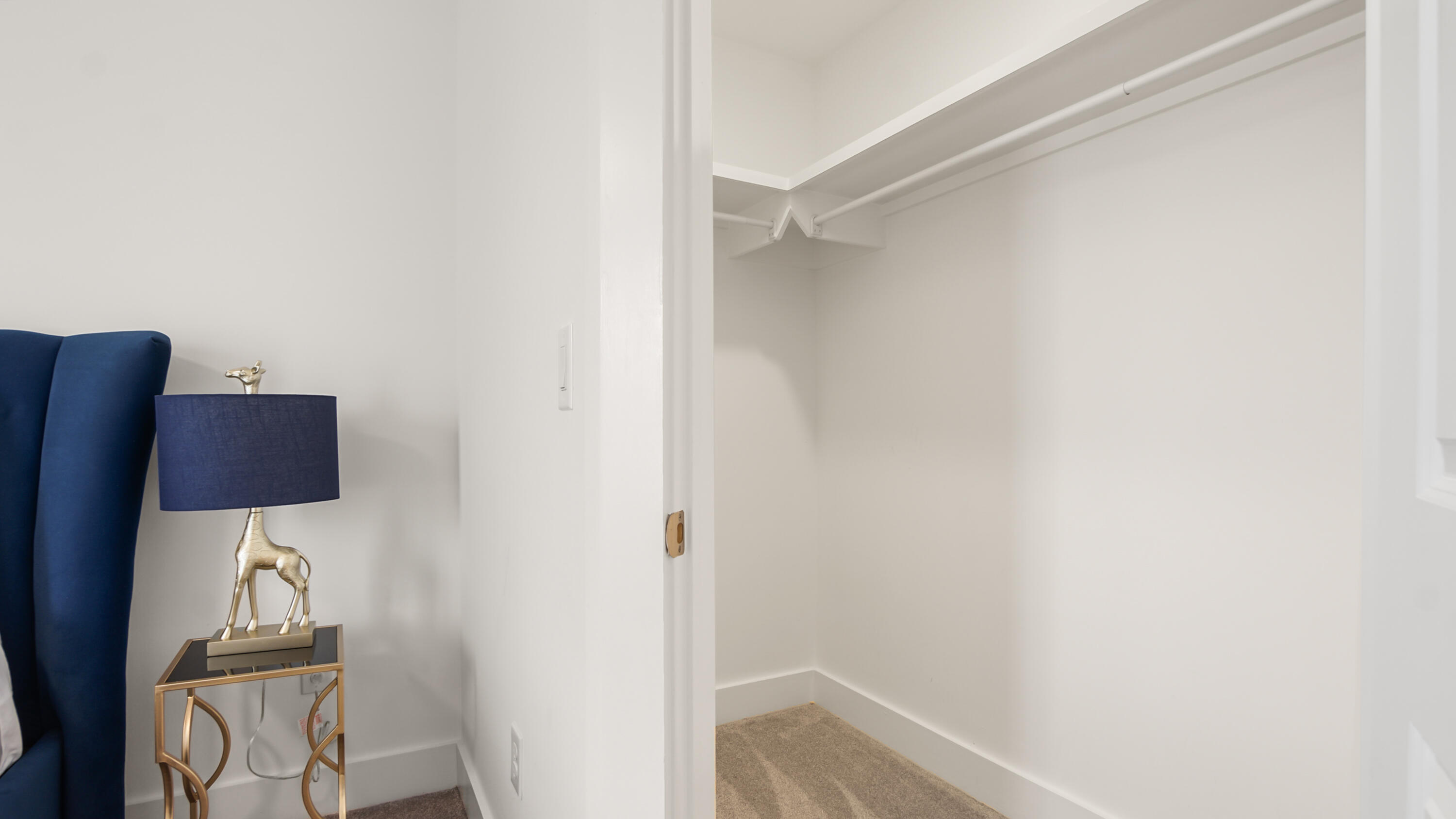 Lagoon Manor Dr - Residential