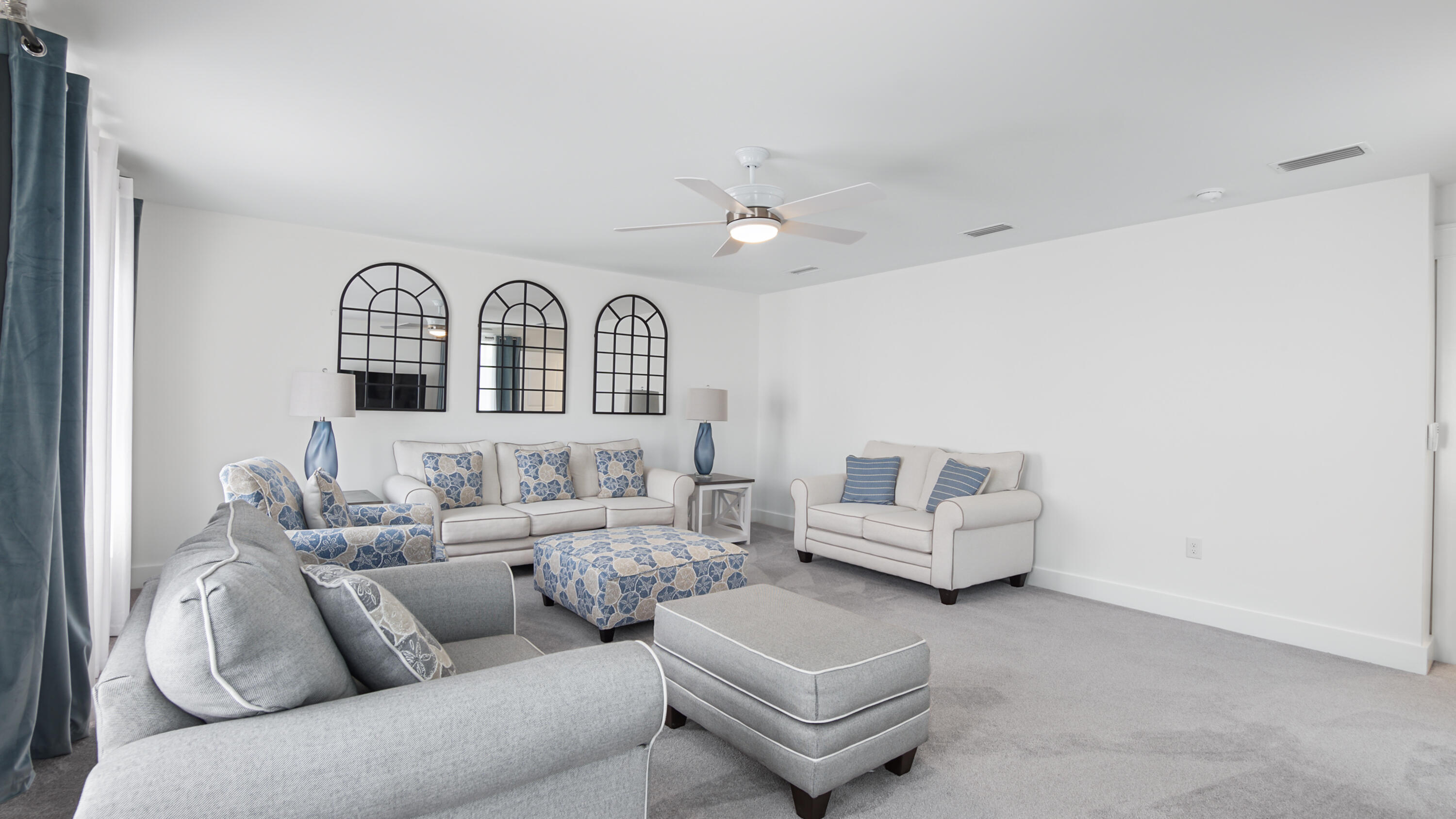 Lagoon Manor Dr - Residential