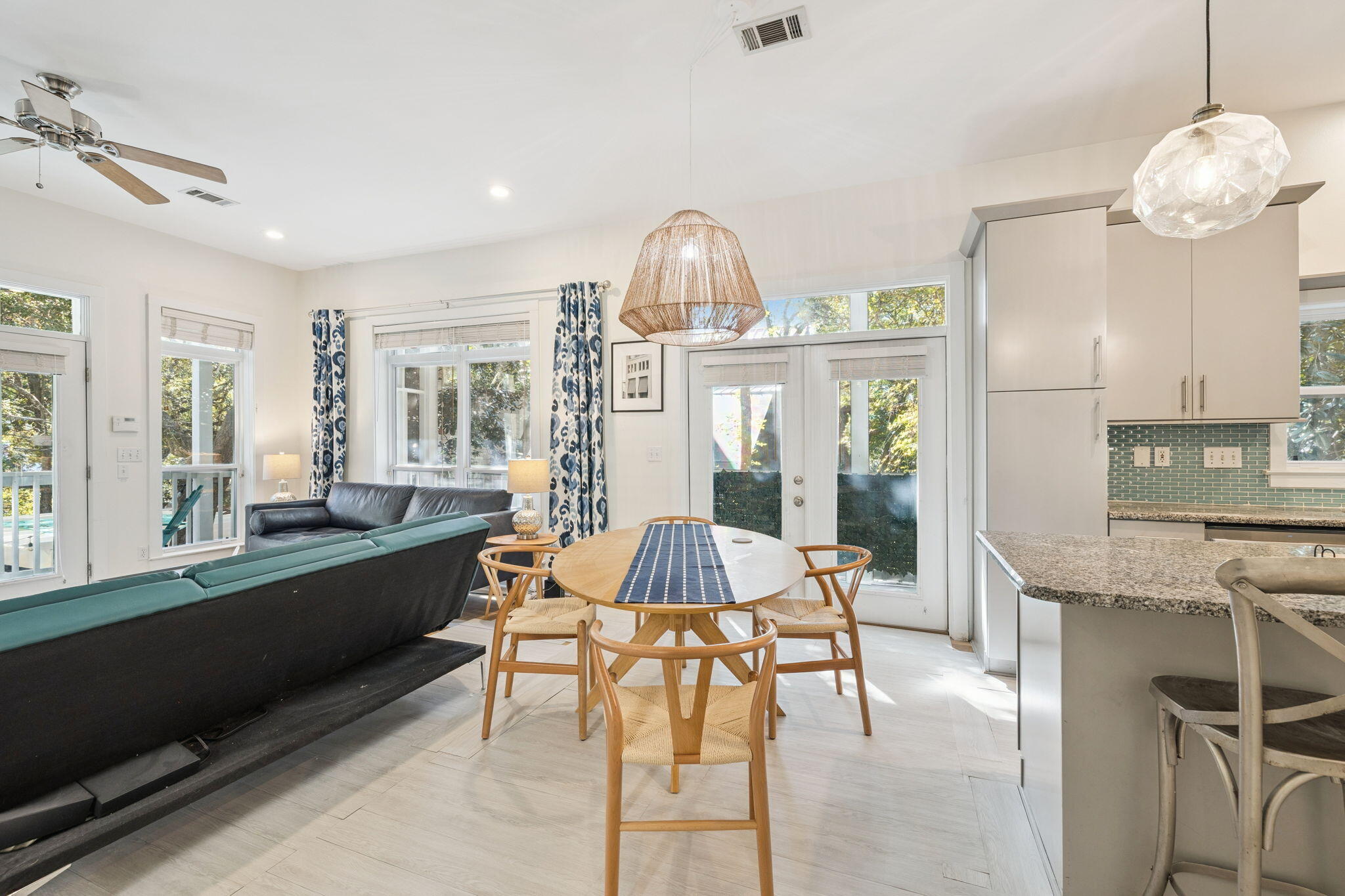 SEAGROVE 1ST ADDN - Residential