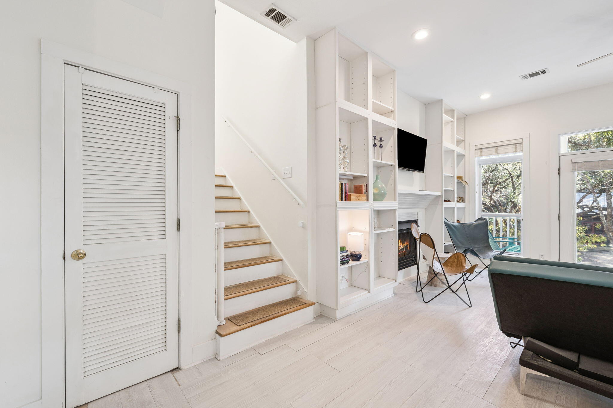 SEAGROVE 1ST ADDN - Residential