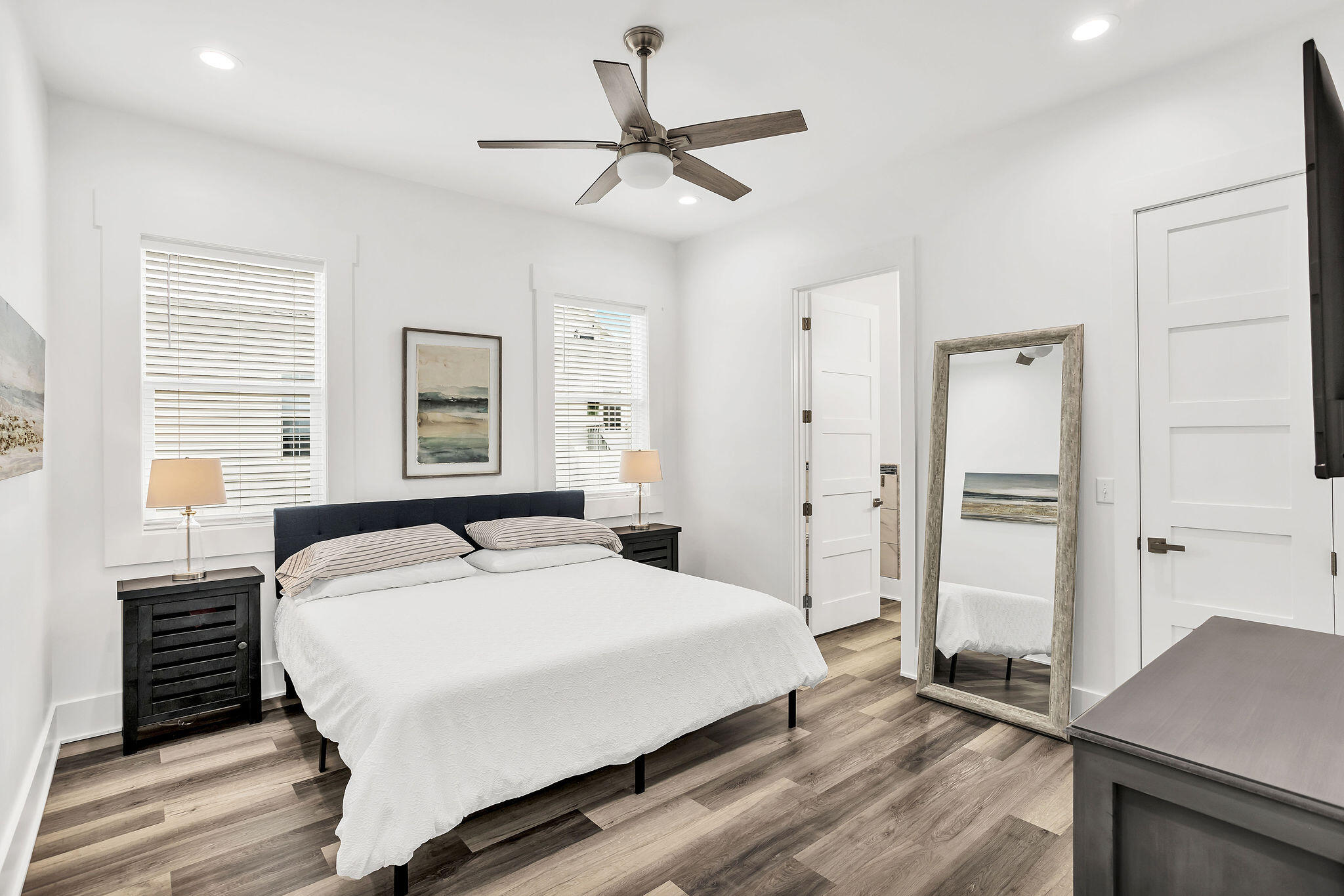 GULF SHORE MANOR - Residential