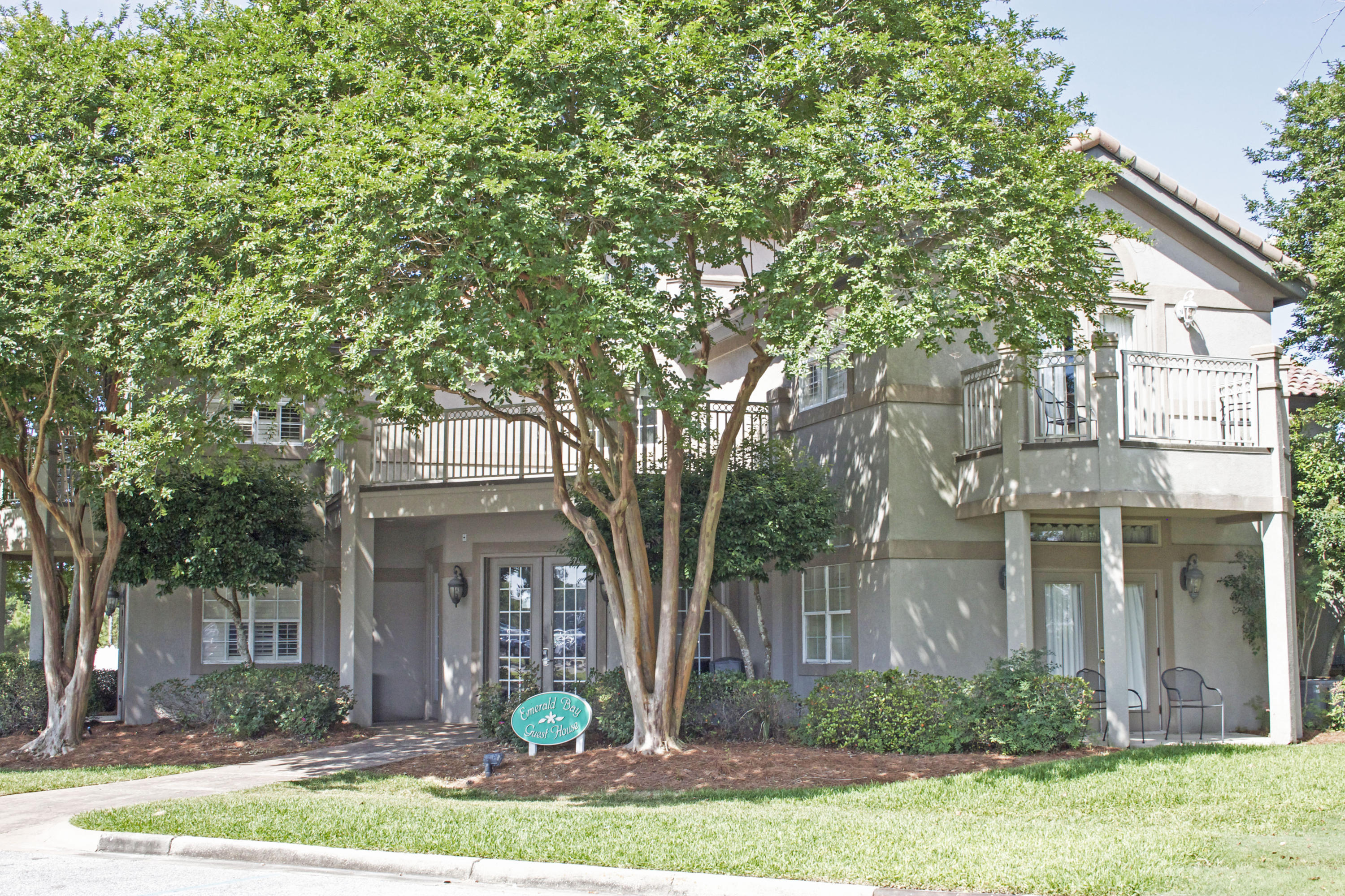 EMERALD BAY PH 1A - Residential