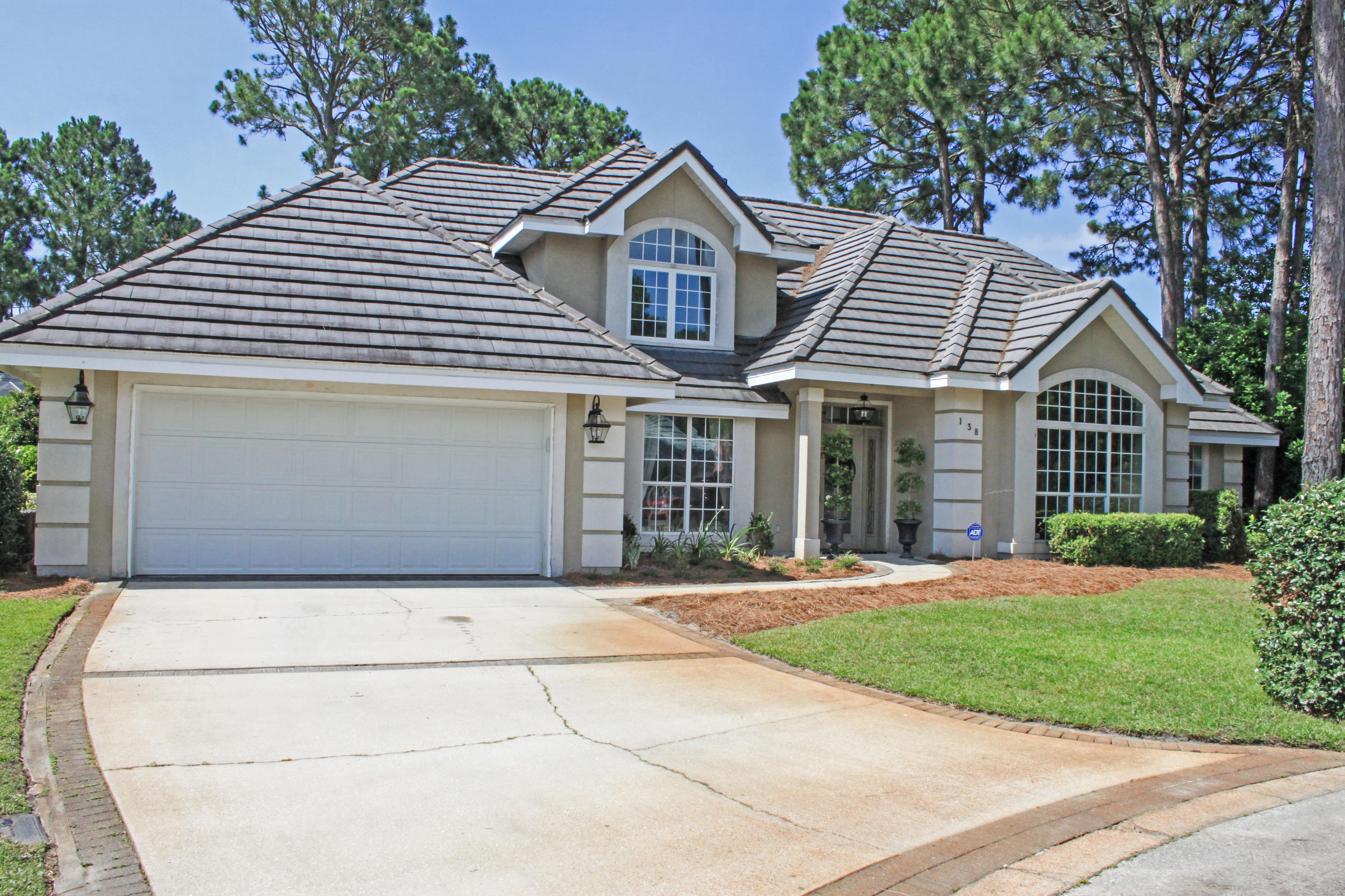 EMERALD BAY PH 1A - Residential