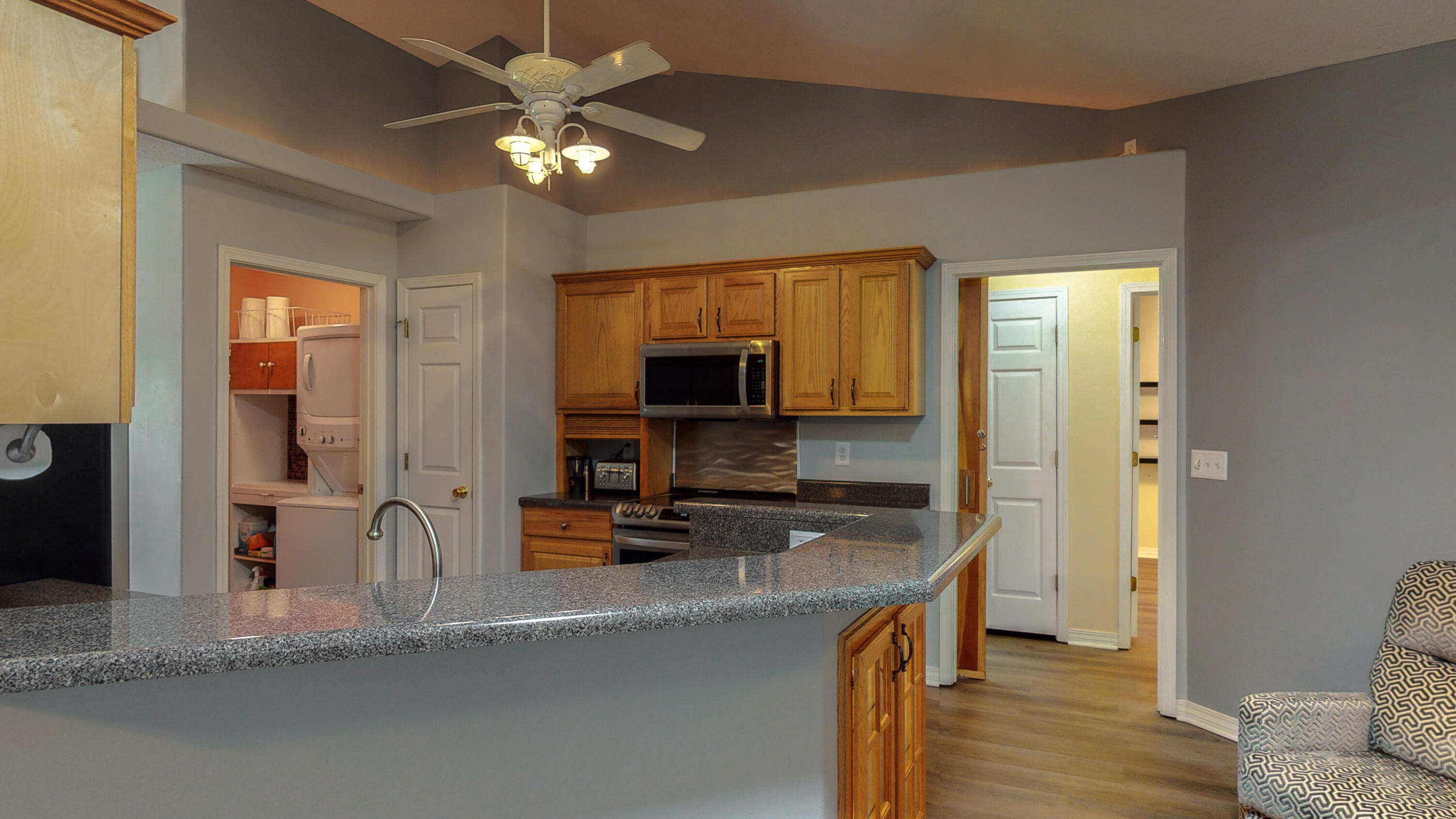 HOLLEY BY THE SEA - Residential