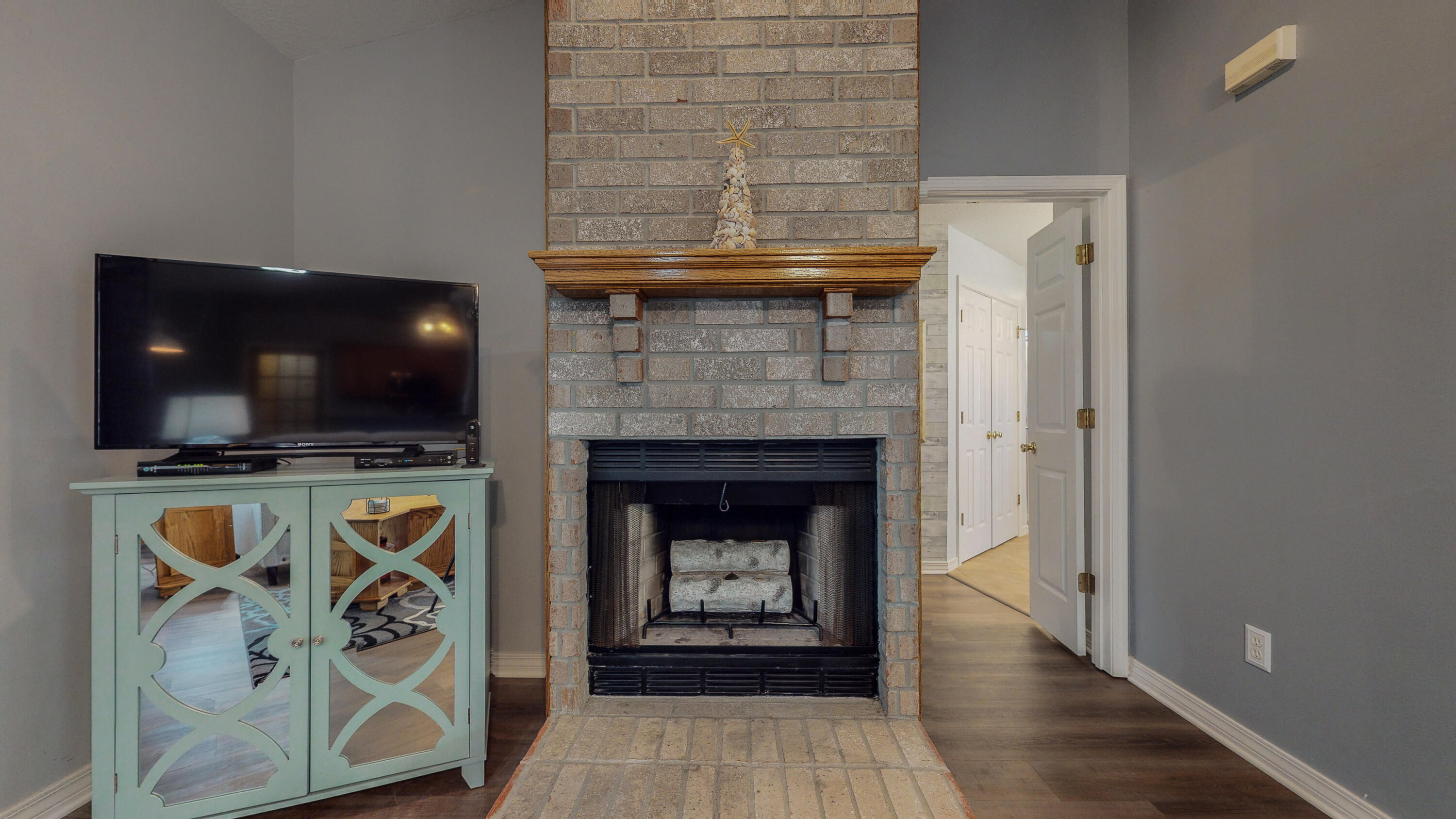 HOLLEY BY THE SEA - Residential