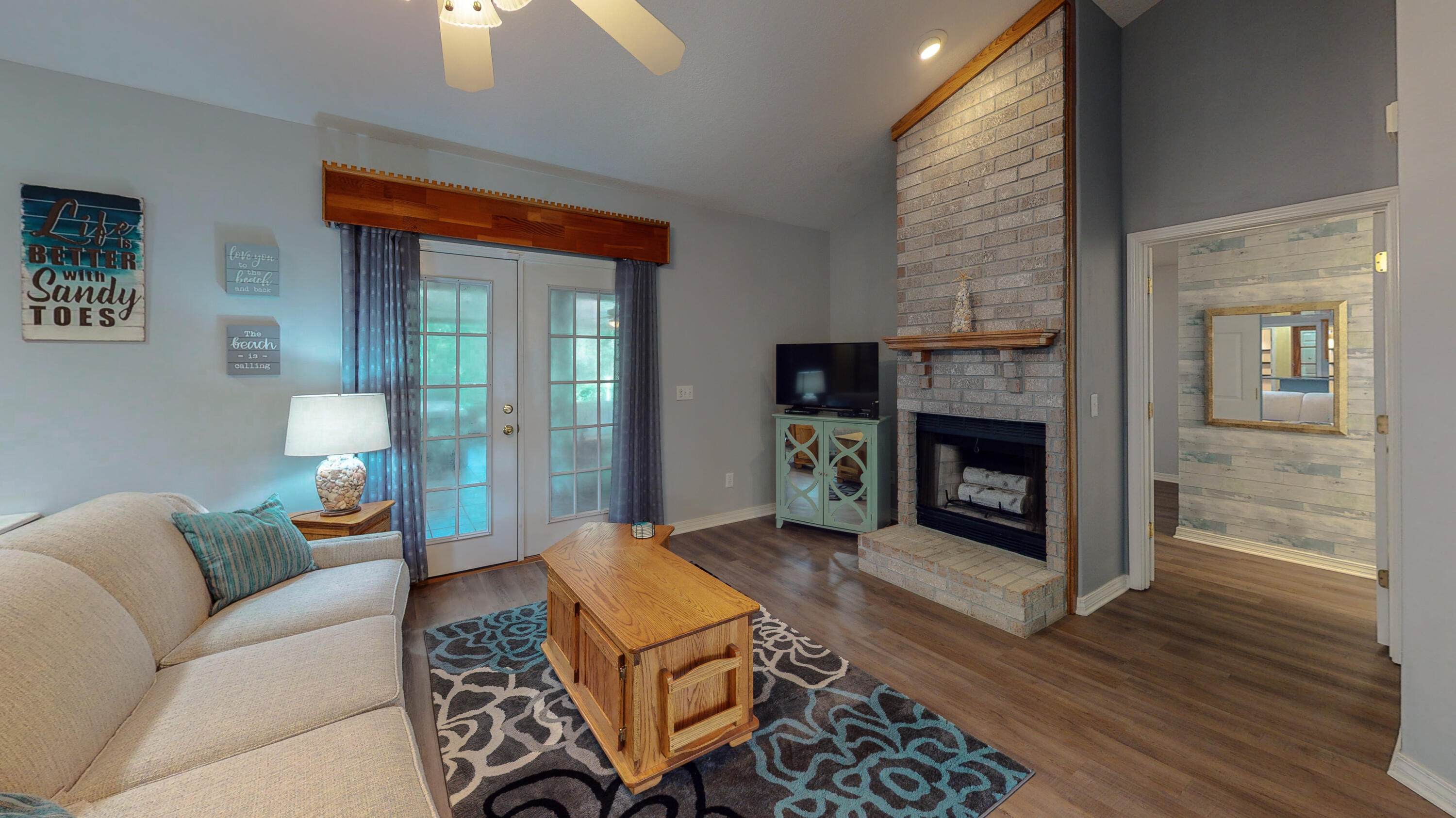 HOLLEY BY THE SEA - Residential