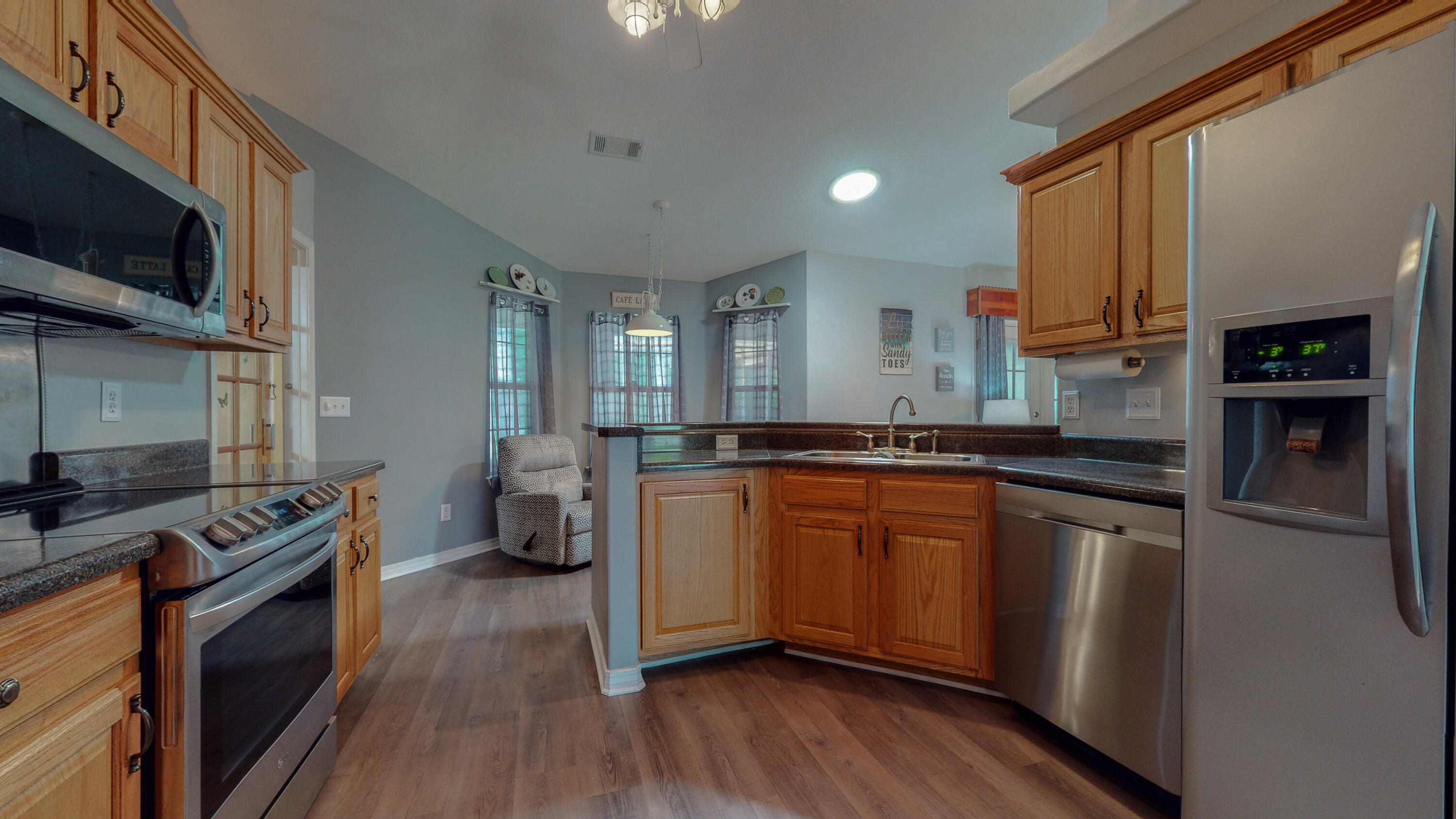 HOLLEY BY THE SEA - Residential