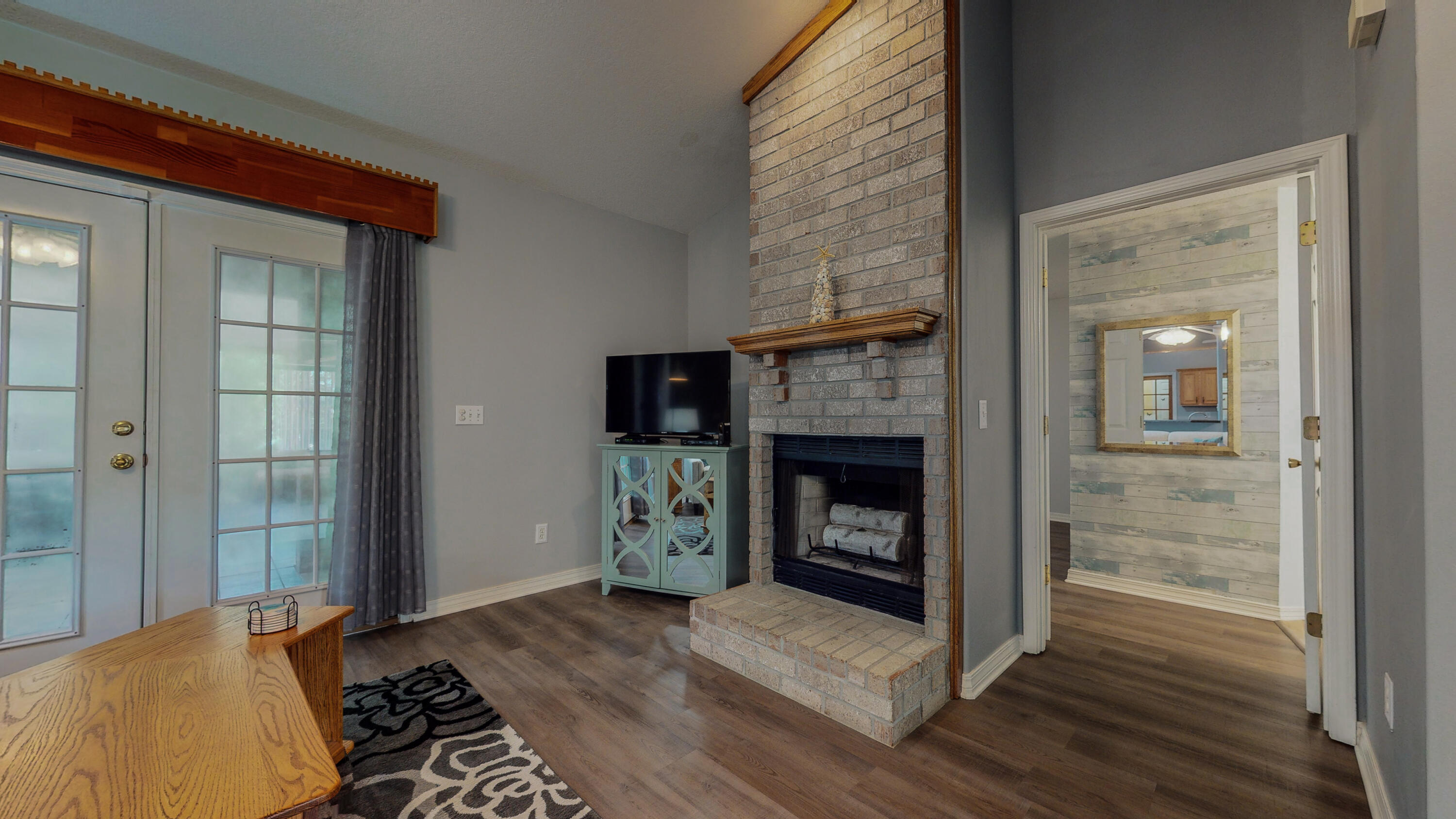 HOLLEY BY THE SEA - Residential