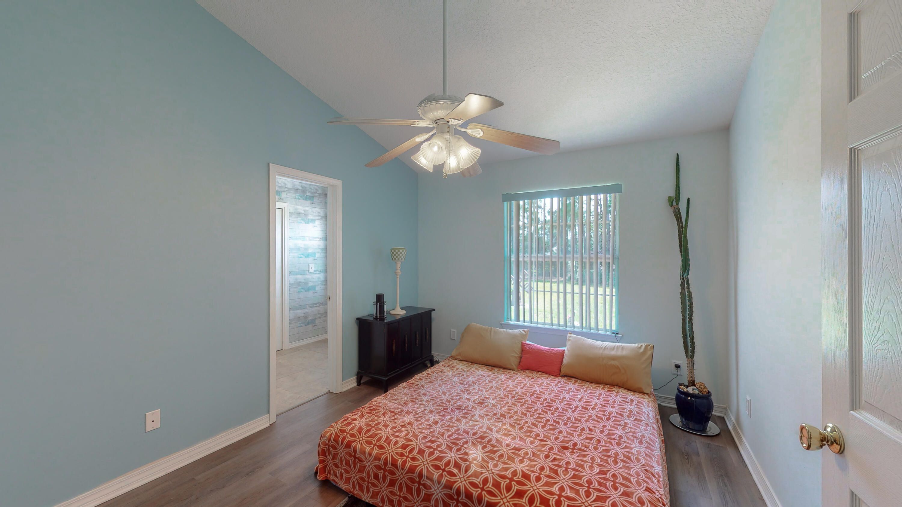 HOLLEY BY THE SEA - Residential