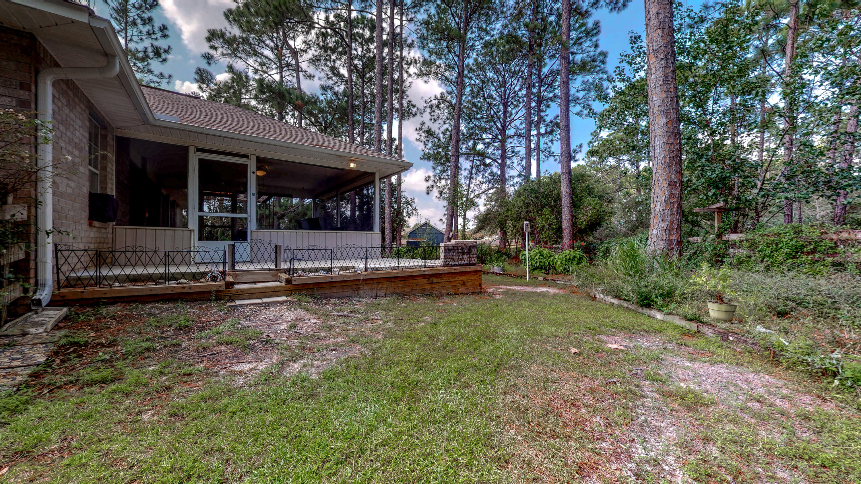 HOLLEY BY THE SEA - Residential