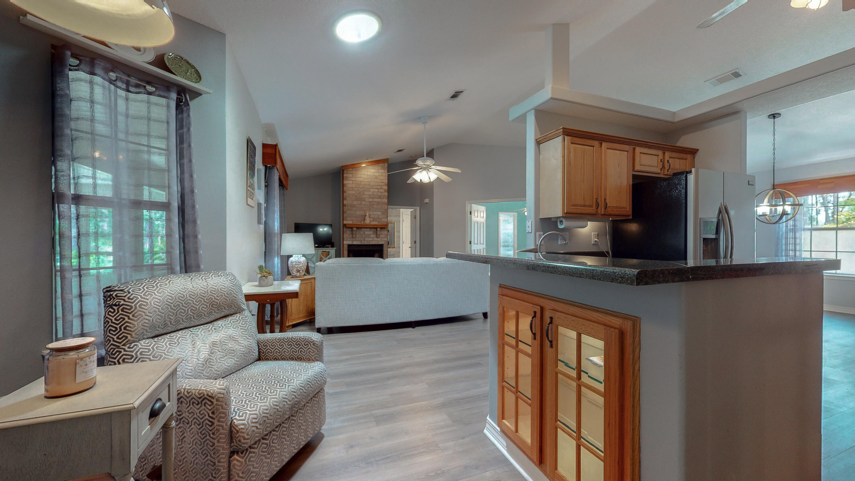 HOLLEY BY THE SEA - Residential