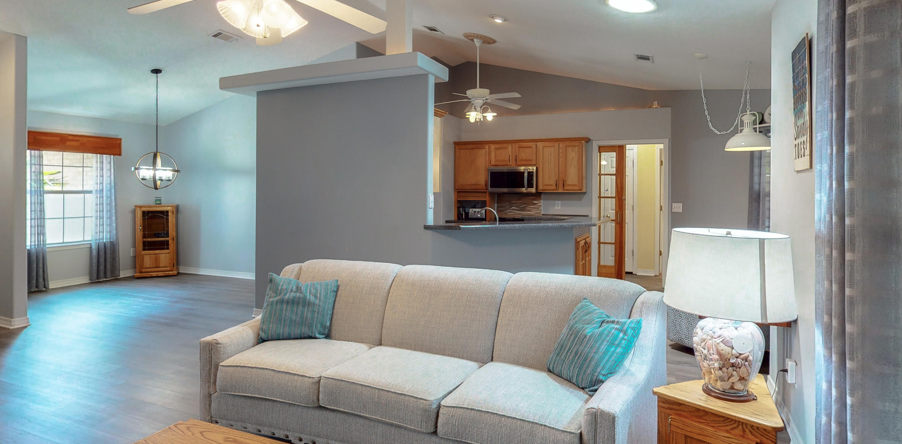 HOLLEY BY THE SEA - Residential