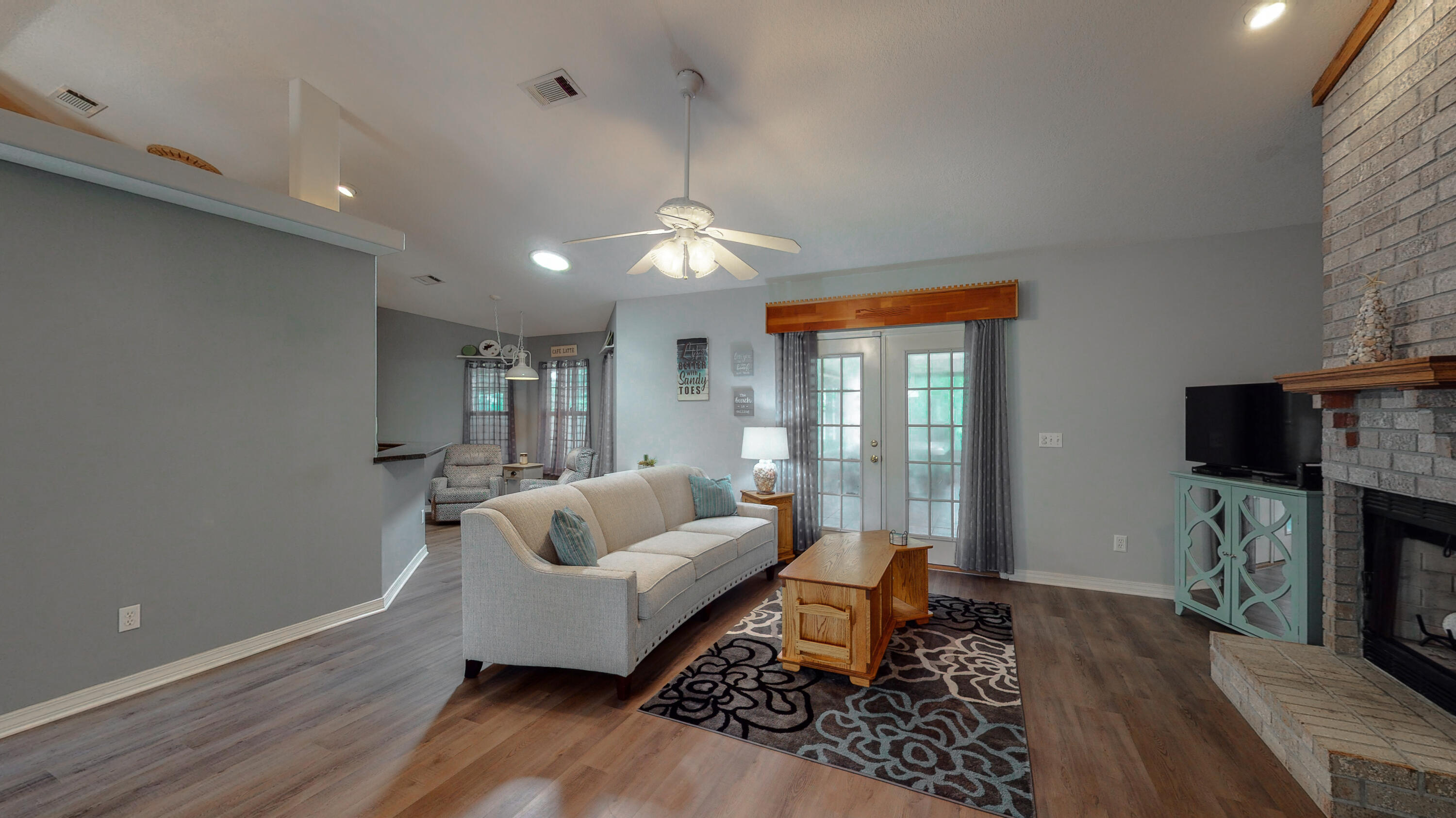 HOLLEY BY THE SEA - Residential