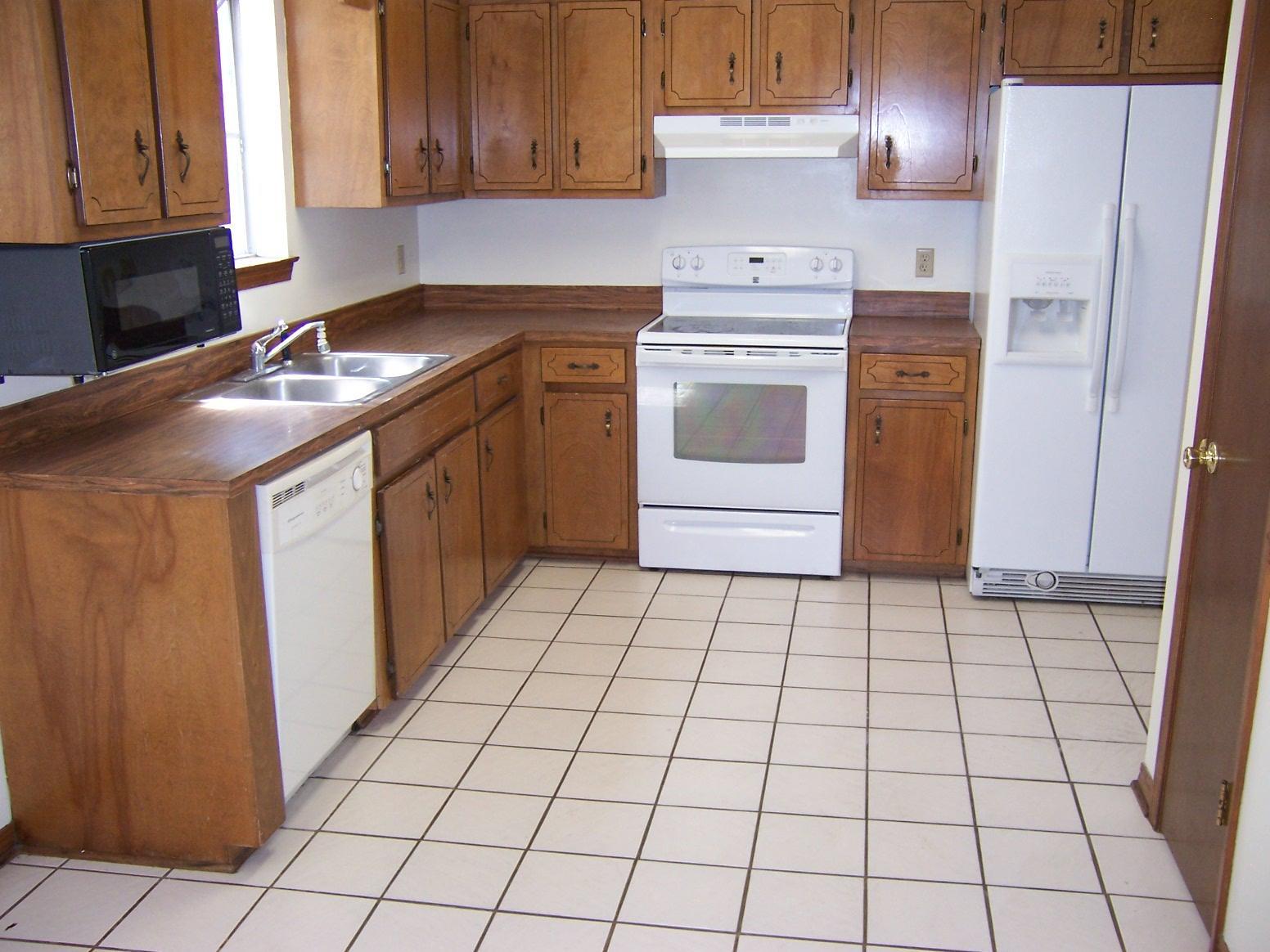 BLUE PINE VILLAGE - Residential Lease