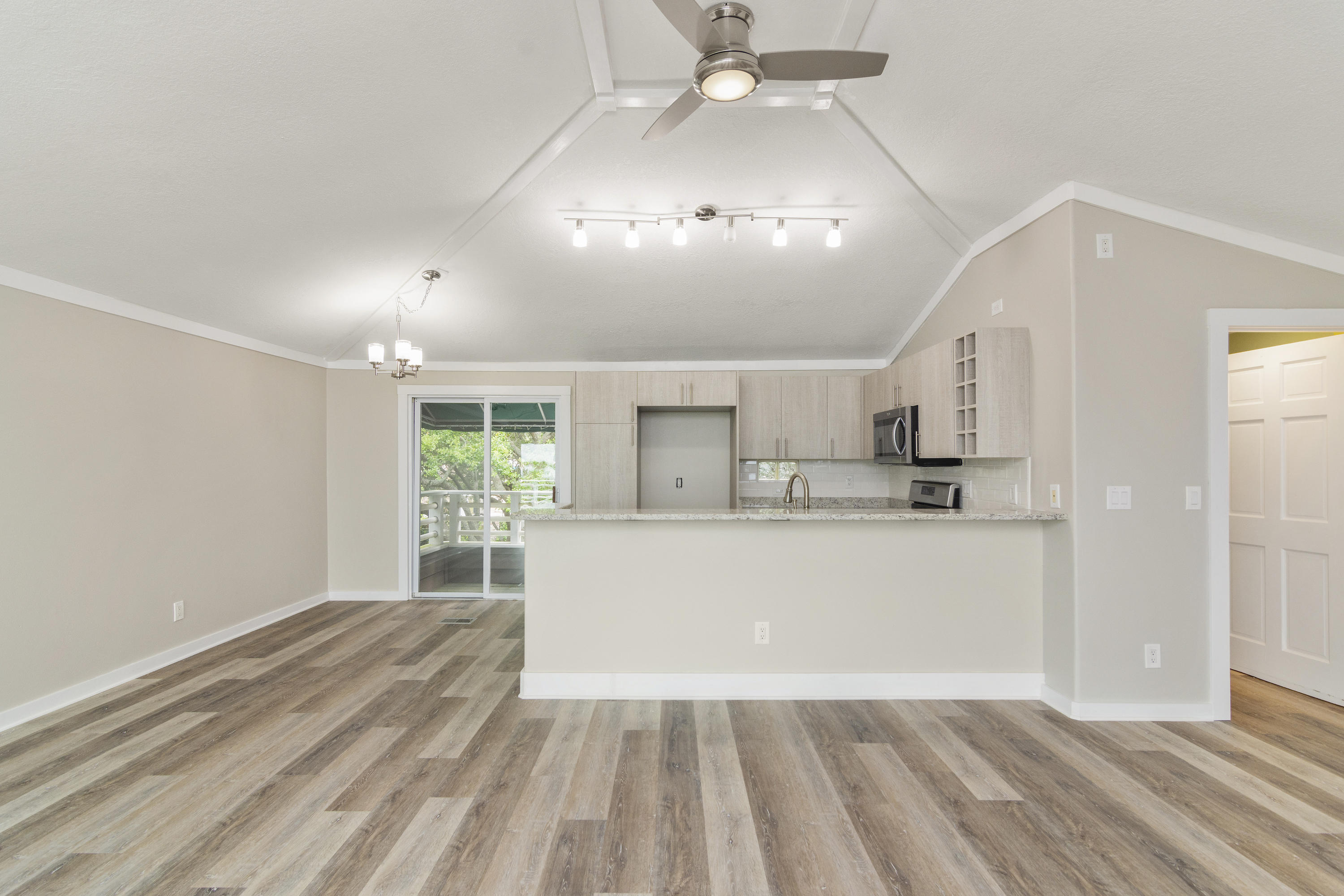 HENDERSON PARK TH - Residential