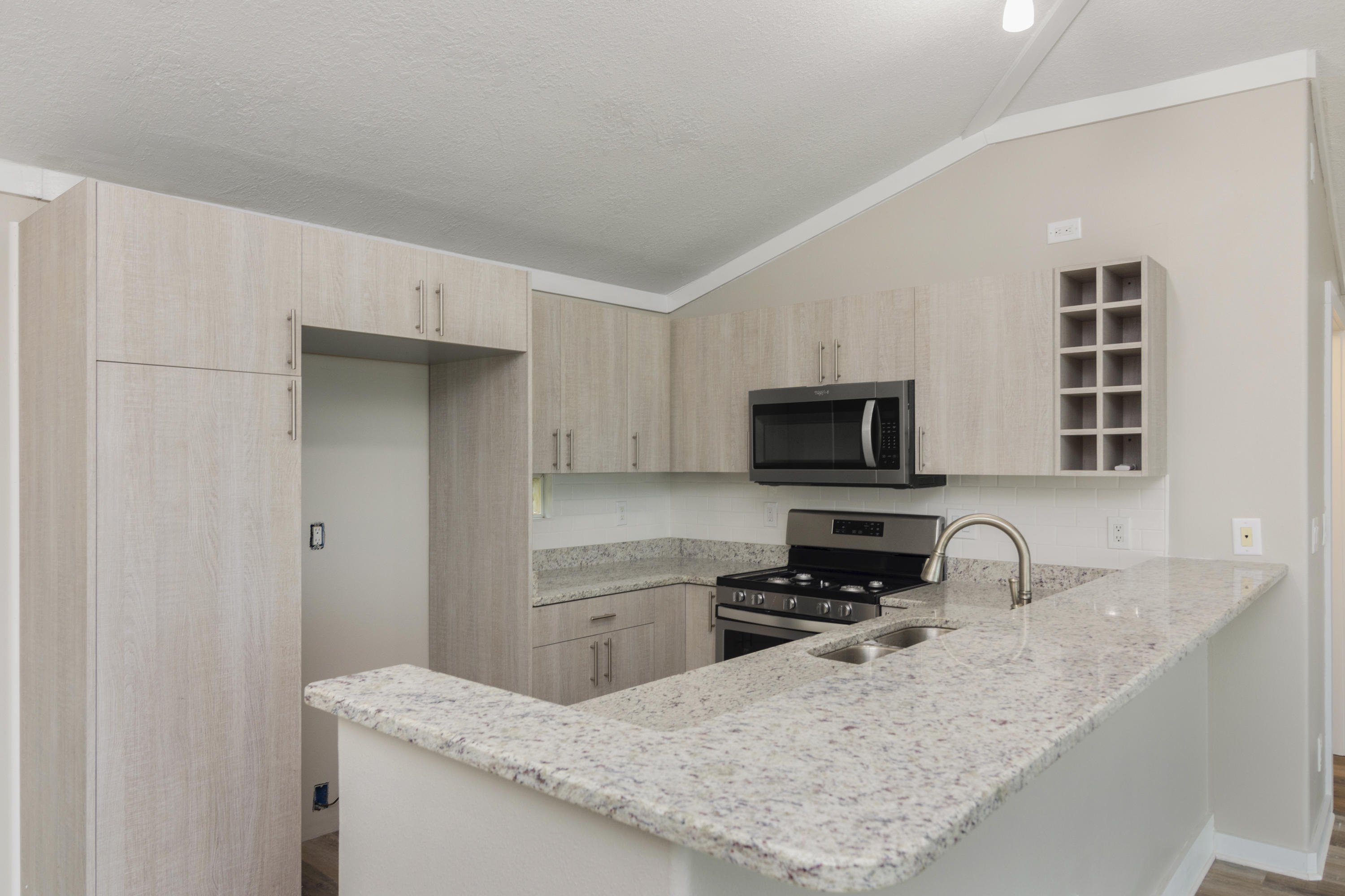 HENDERSON PARK TH - Residential