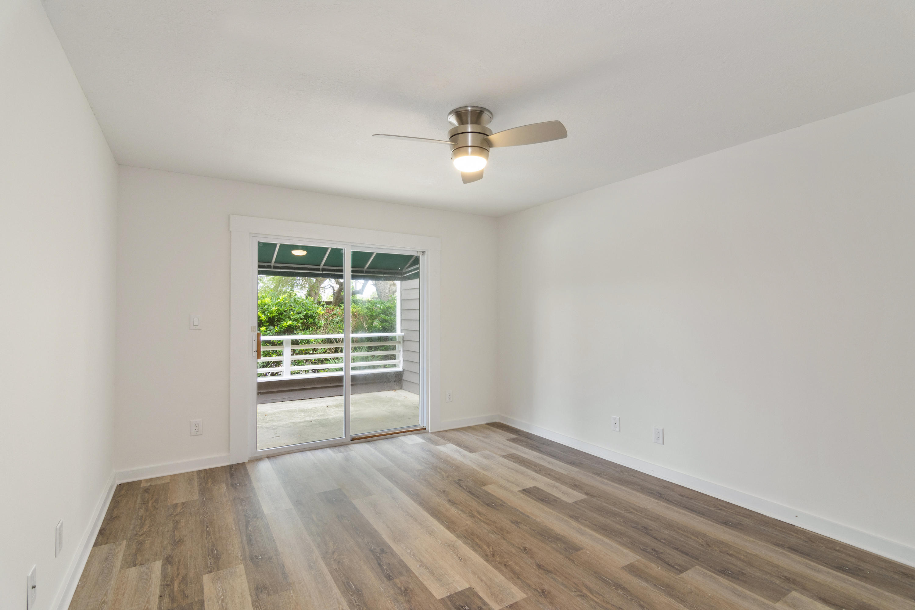 HENDERSON PARK TH - Residential