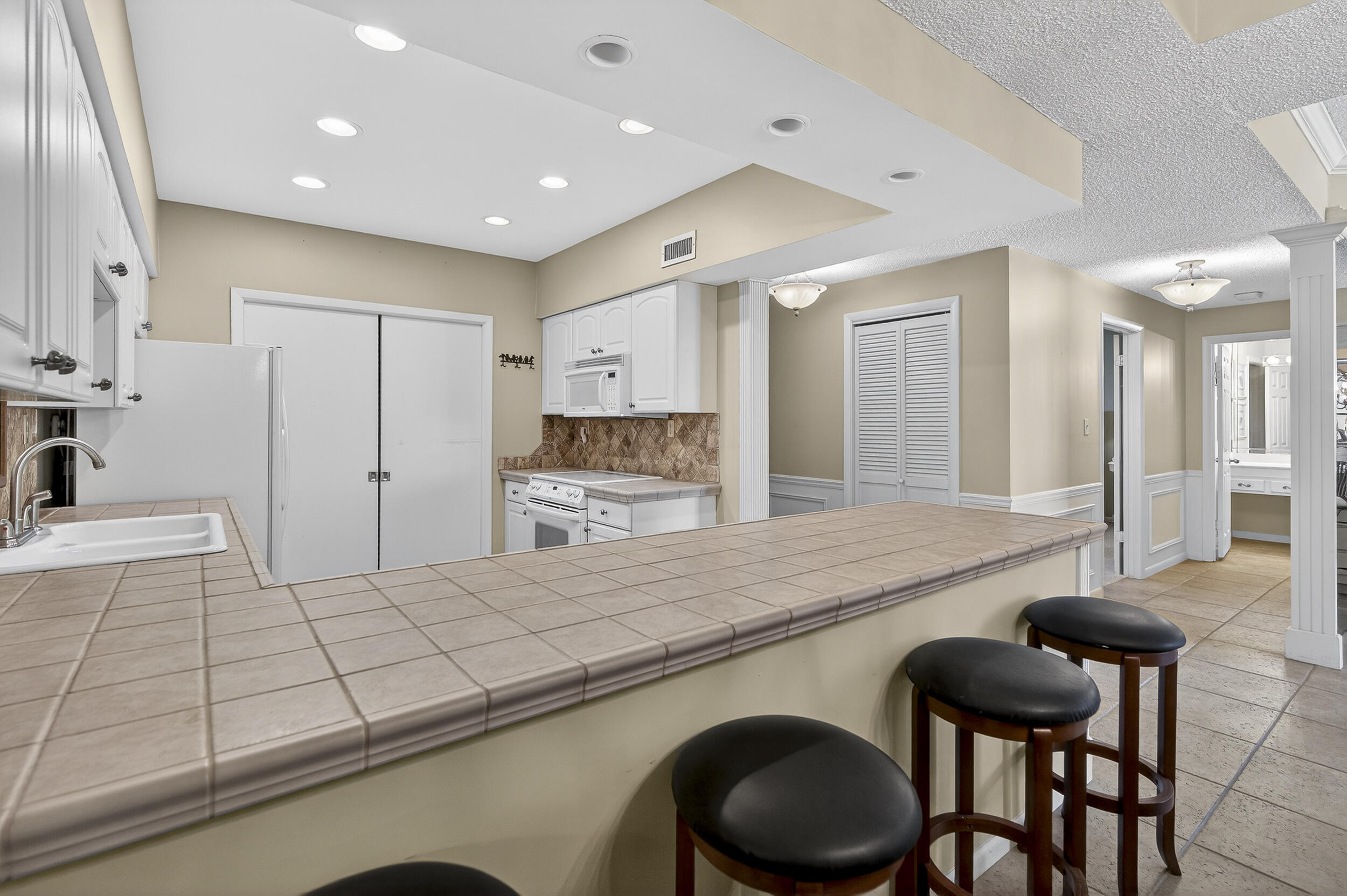 TIDES OF DESTIN - Residential