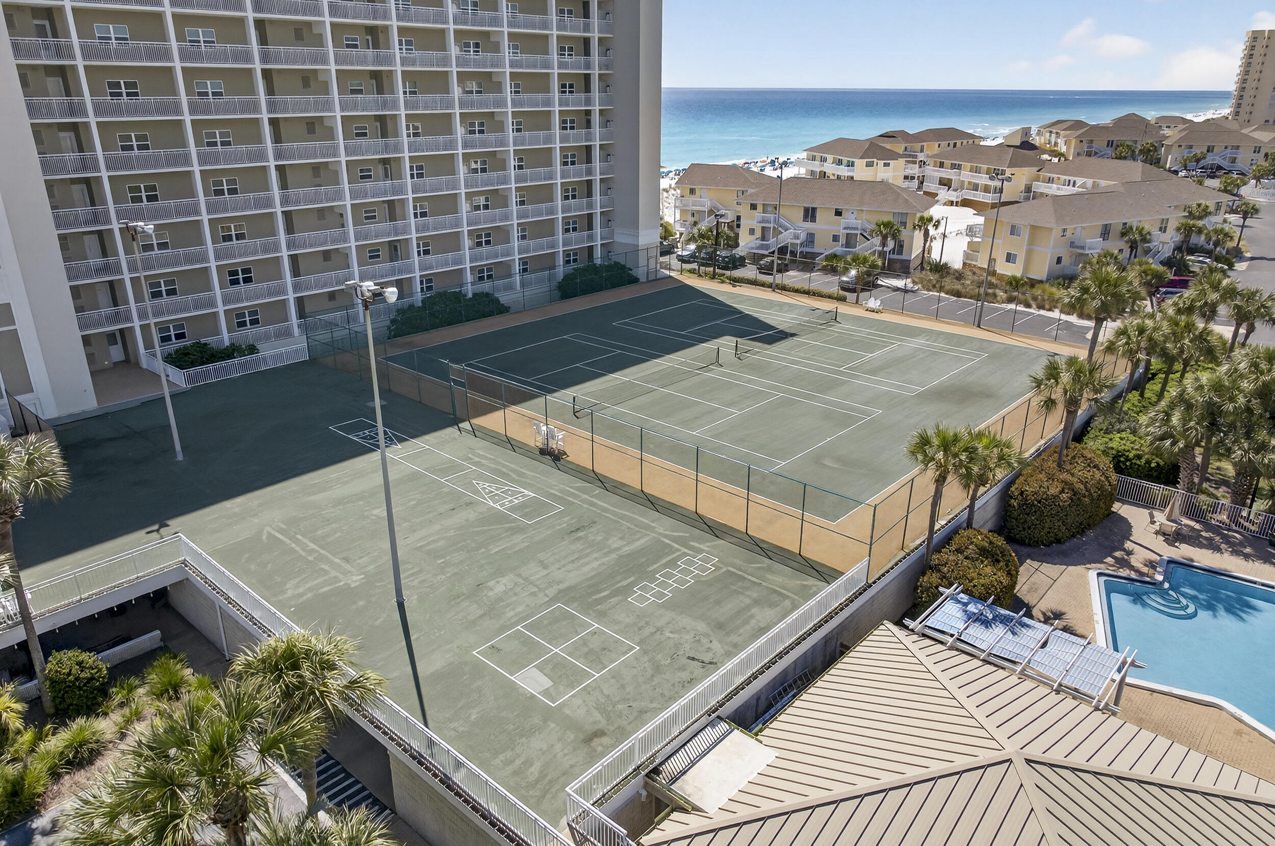 TIDES OF DESTIN - Residential