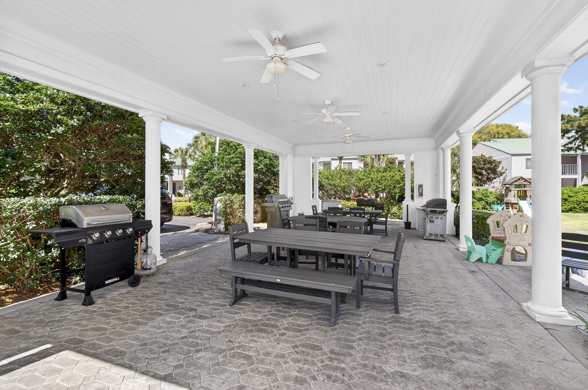 TIDES OF DESTIN - Residential