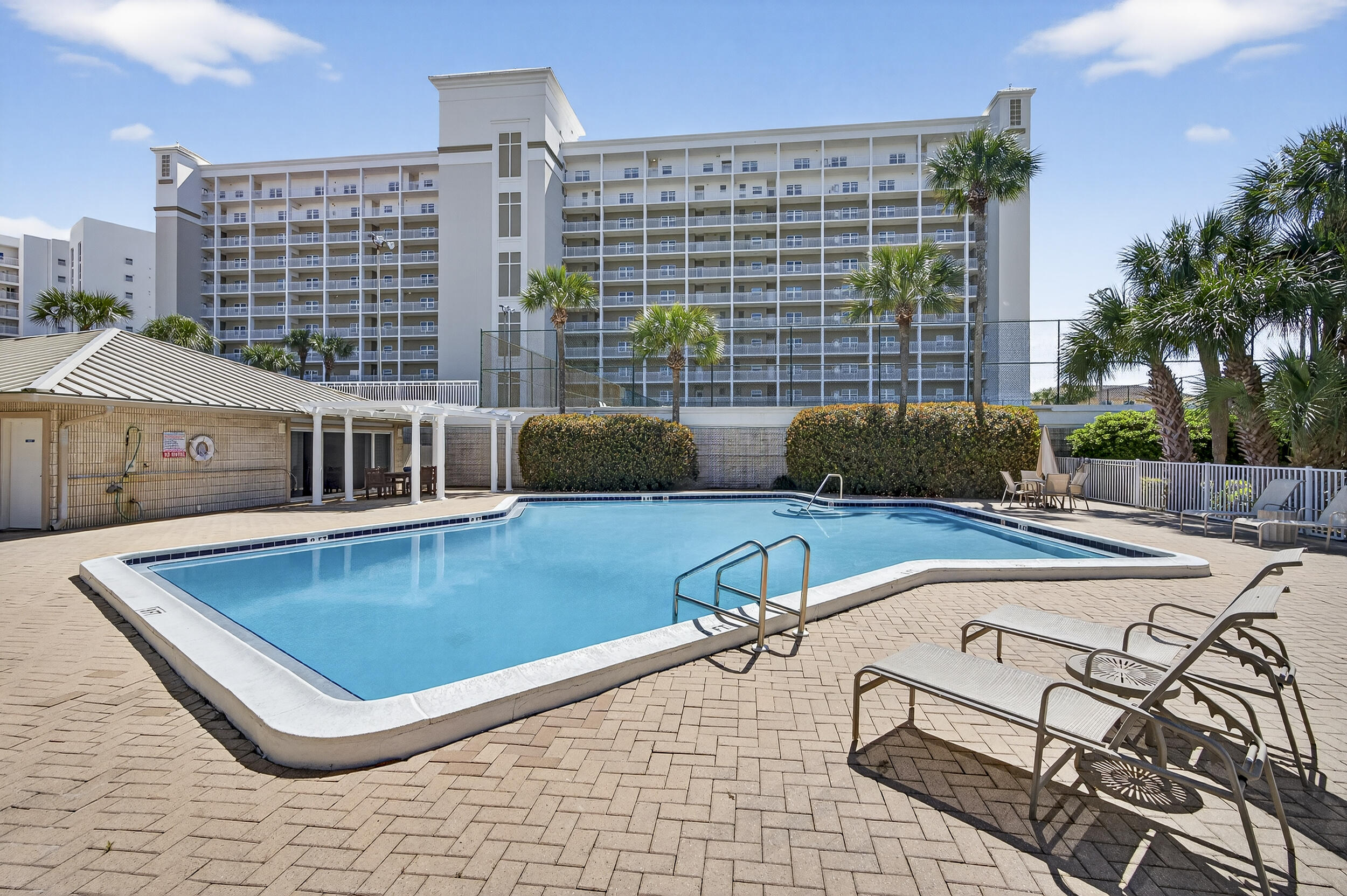 TIDES OF DESTIN - Residential