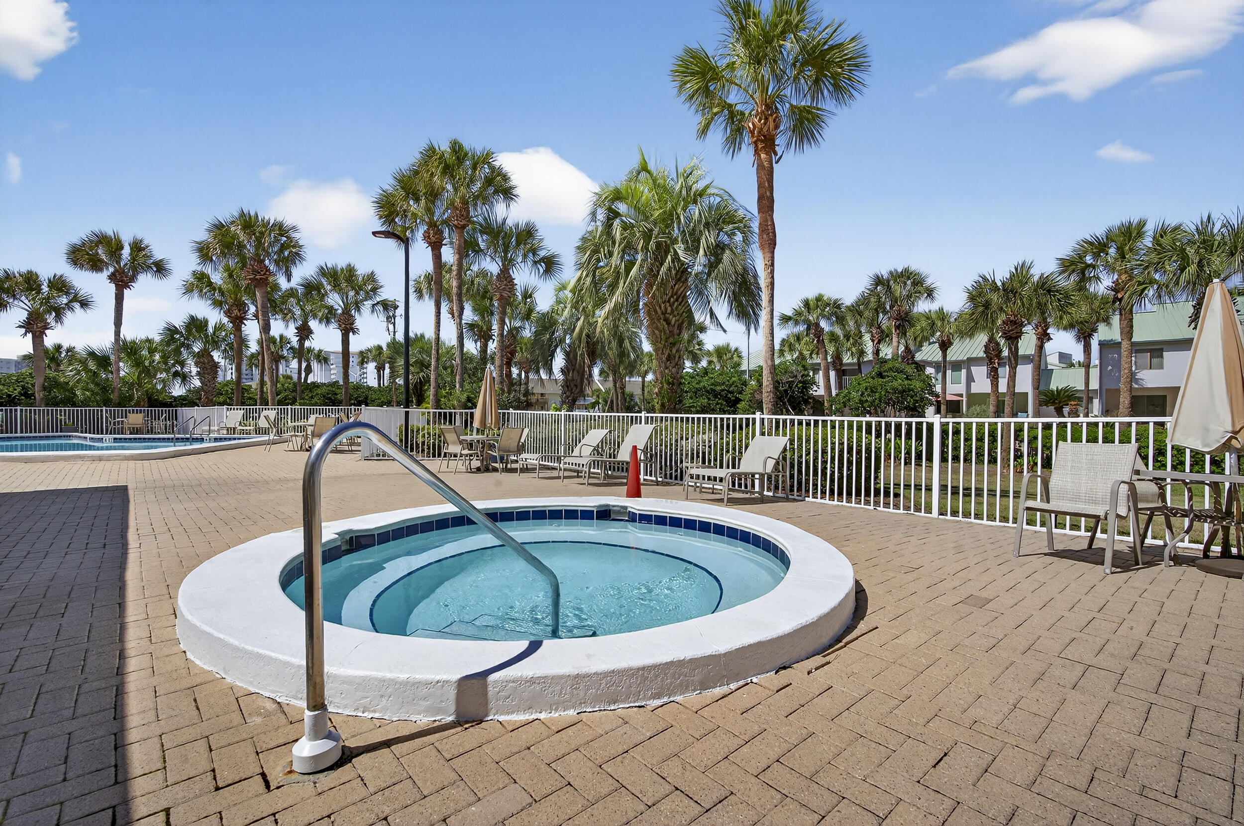 TIDES OF DESTIN - Residential