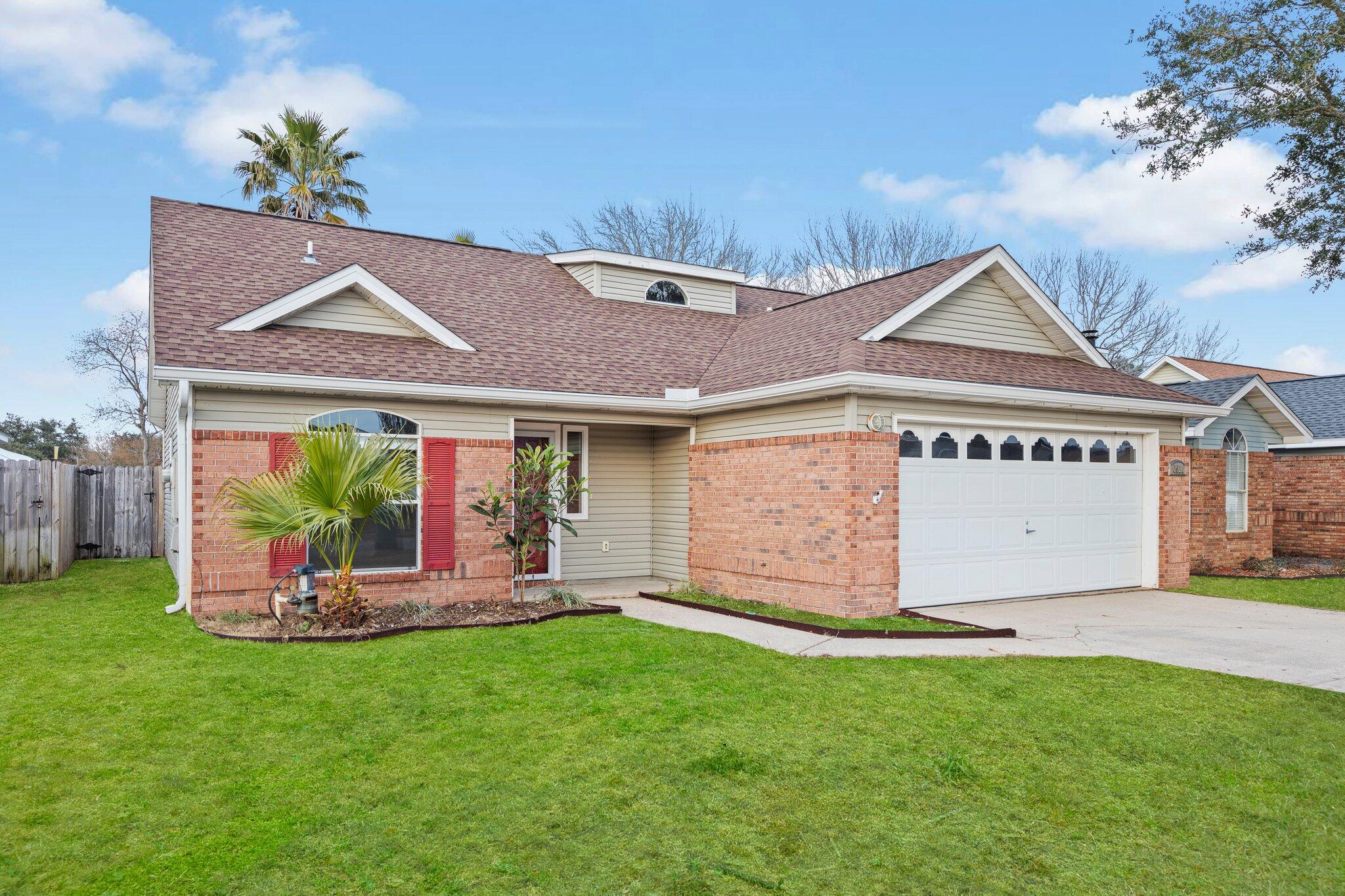 AZALEA GARDENS - Residential Lease