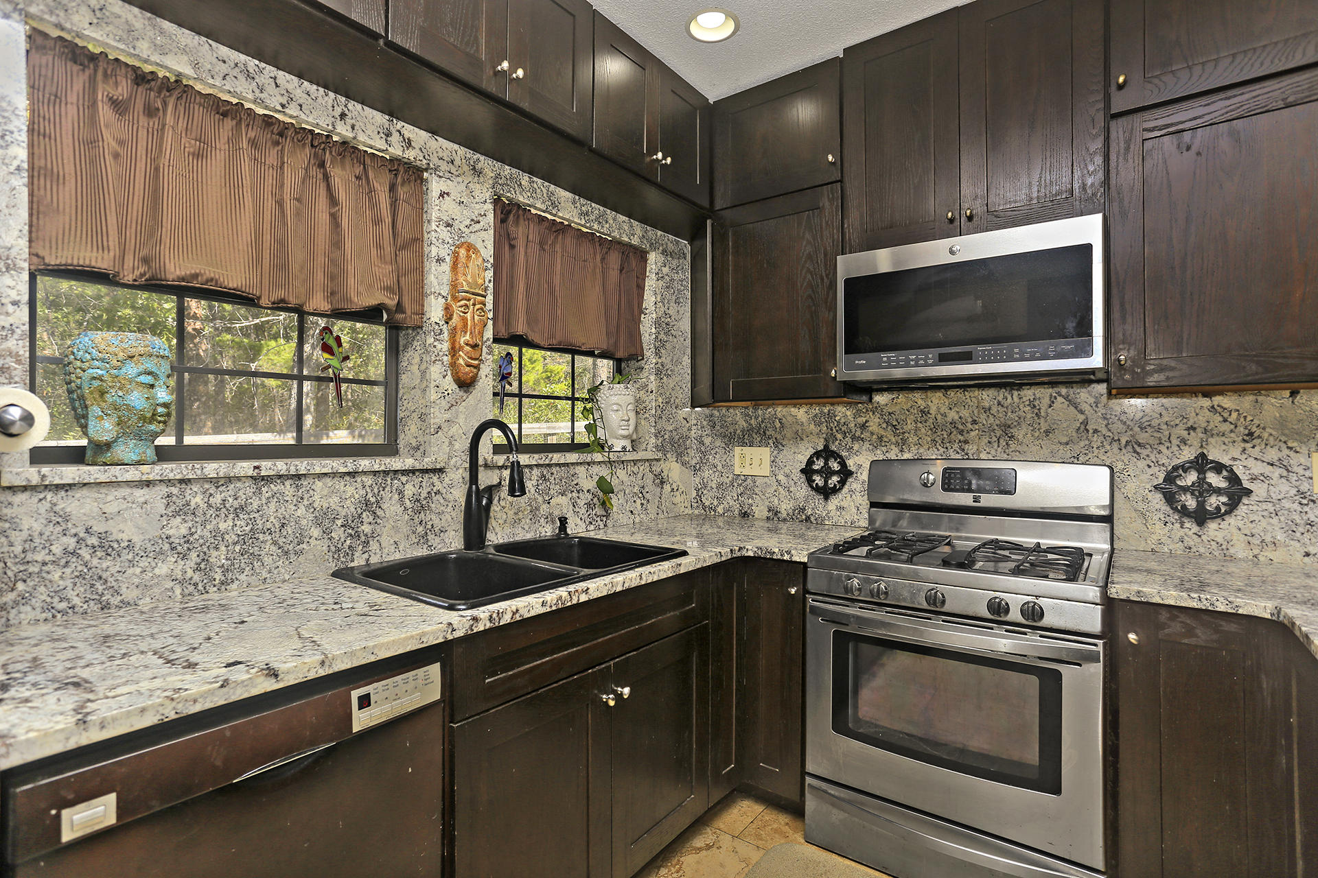 GULF HILLS ESTATES UNREC - Residential