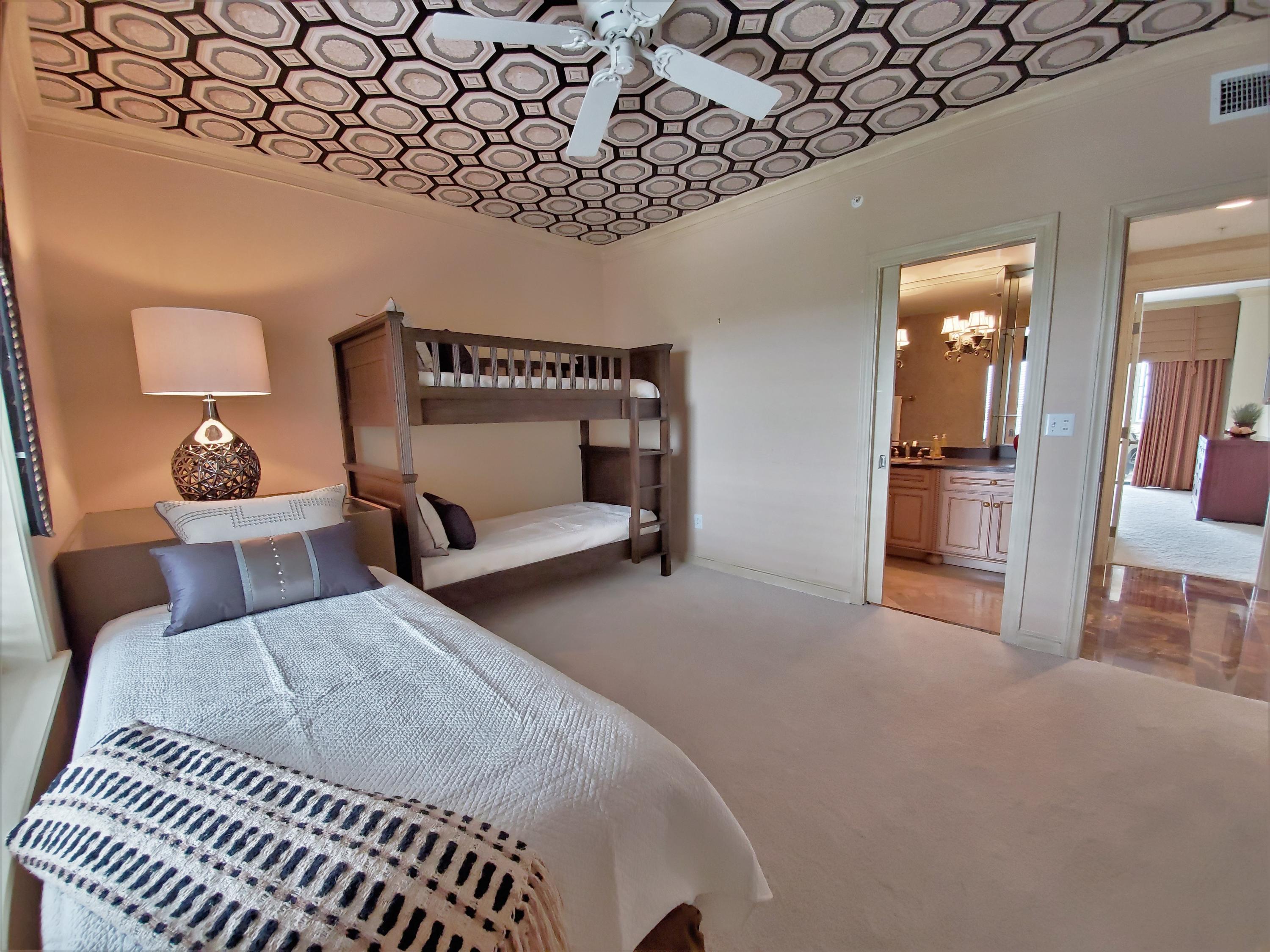 SOUTHWINDS AT SANDESTIN - Residential