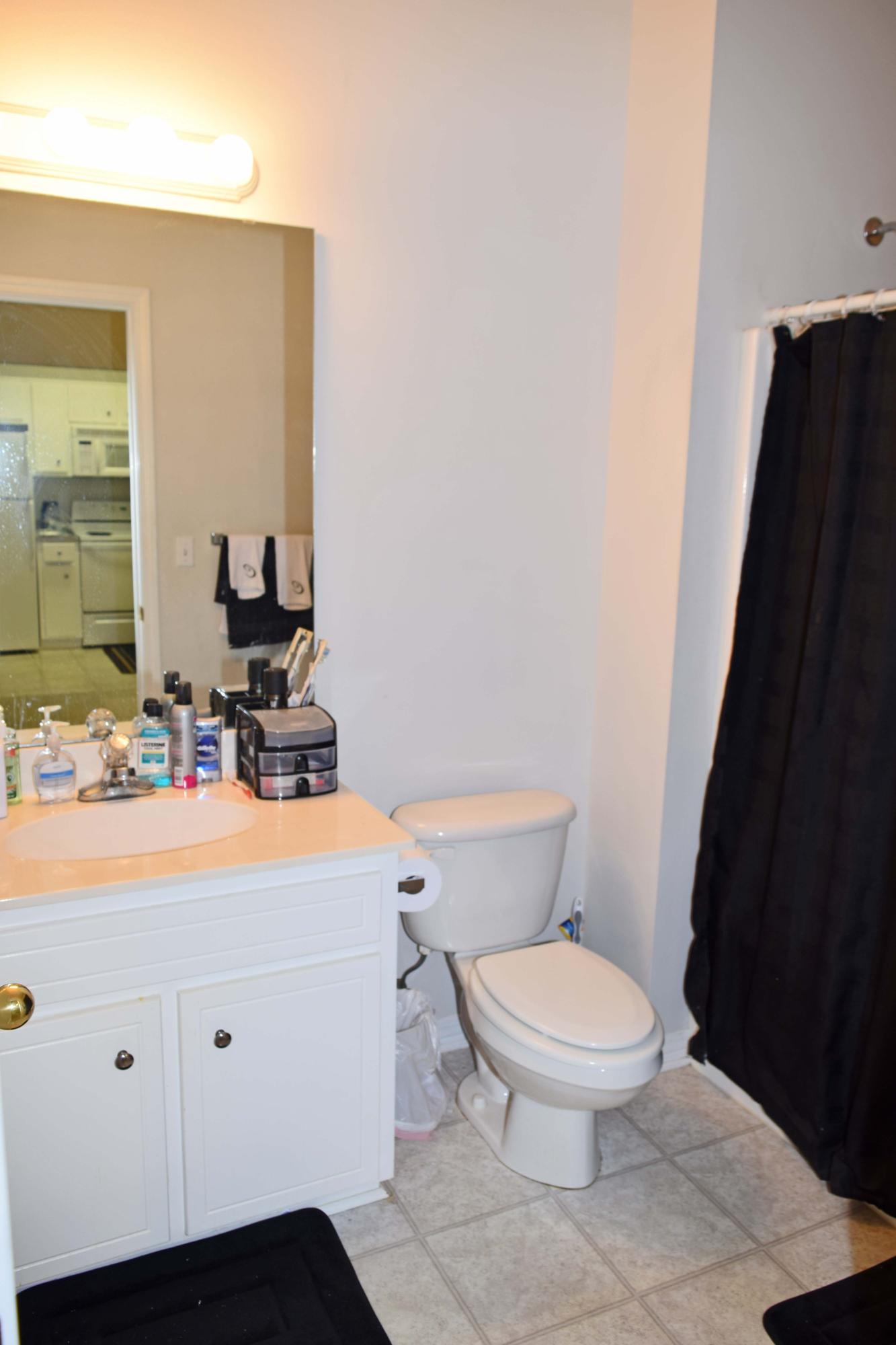 THE OAKS AT NICEVILLE - Residential