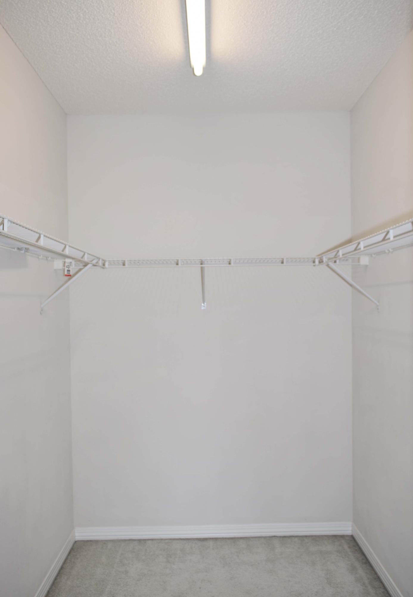 THE OAKS AT NICEVILLE - Residential