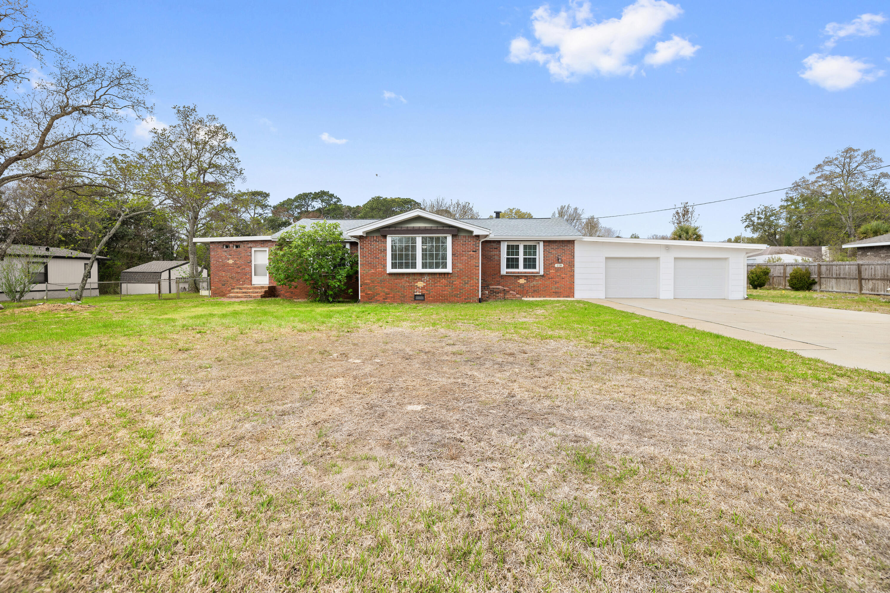 WYNNEHAVEN BEACH ESTATES - Residential