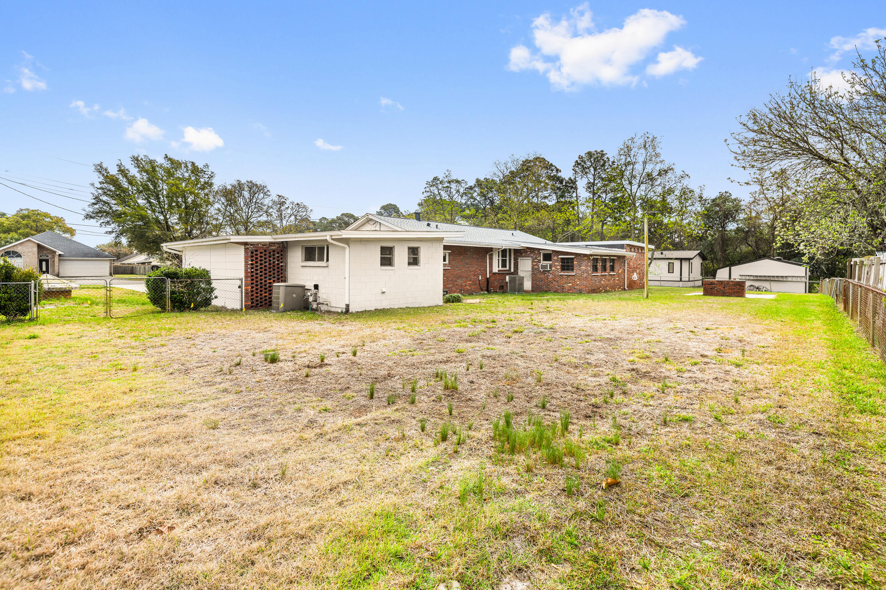 WYNNEHAVEN BEACH ESTATES - Residential