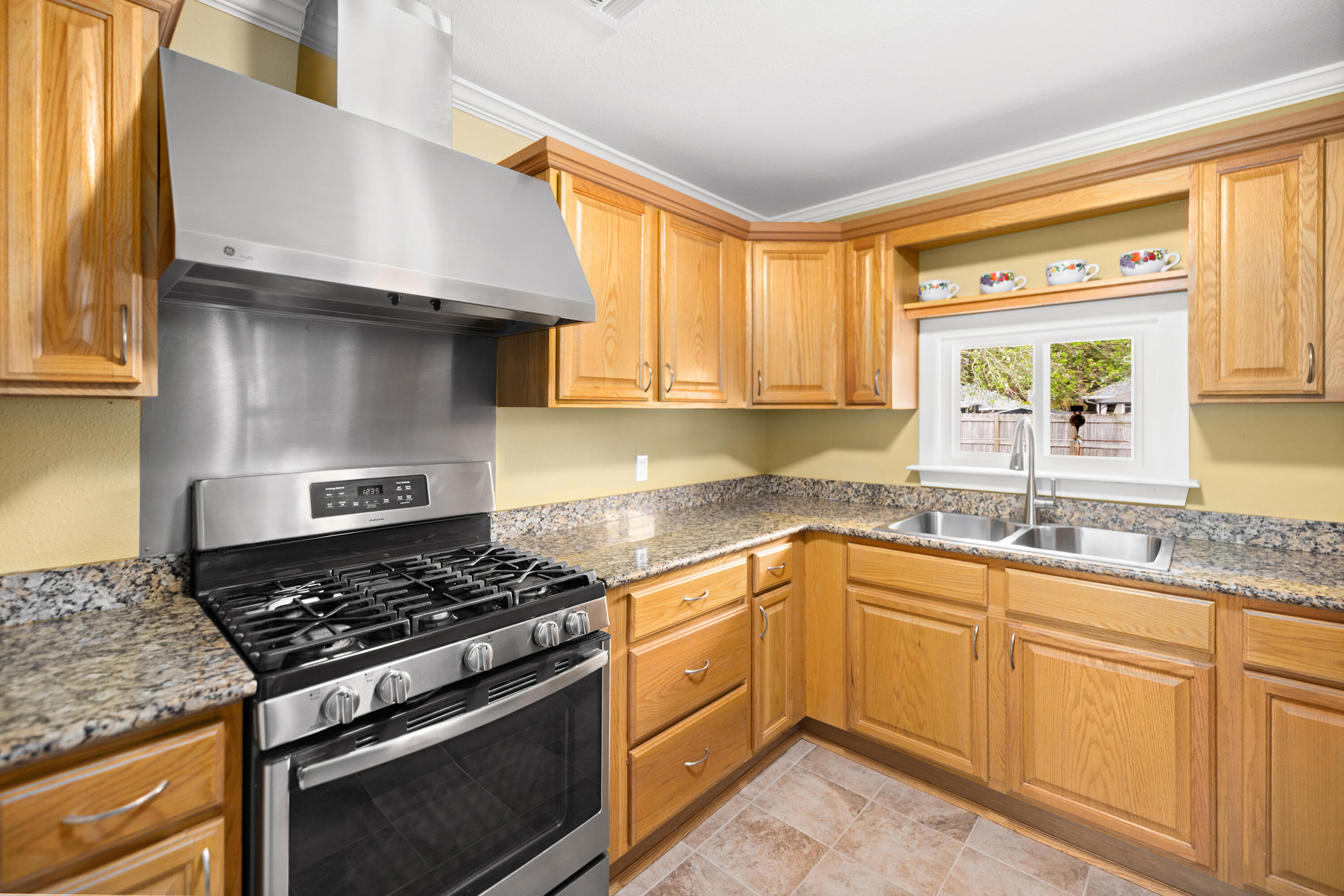 WYNNEHAVEN BEACH ESTATES - Residential