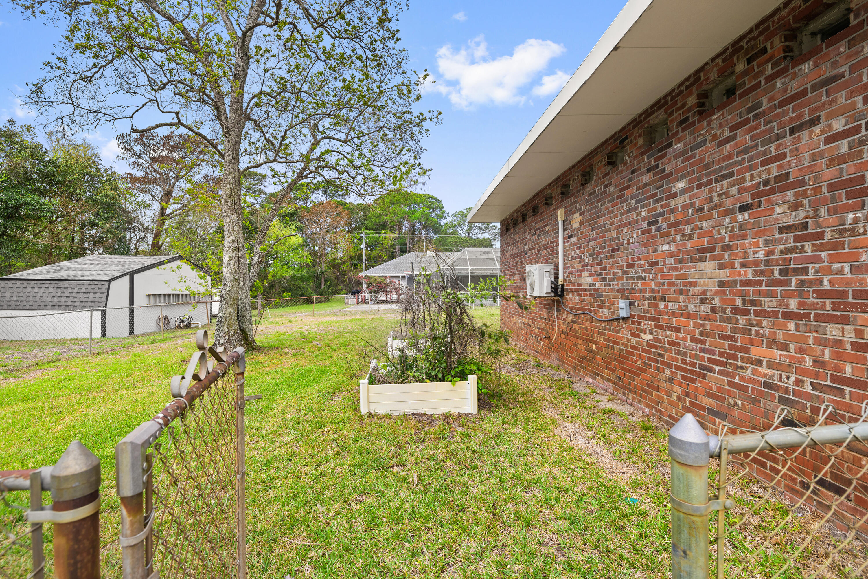 WYNNEHAVEN BEACH ESTATES - Residential