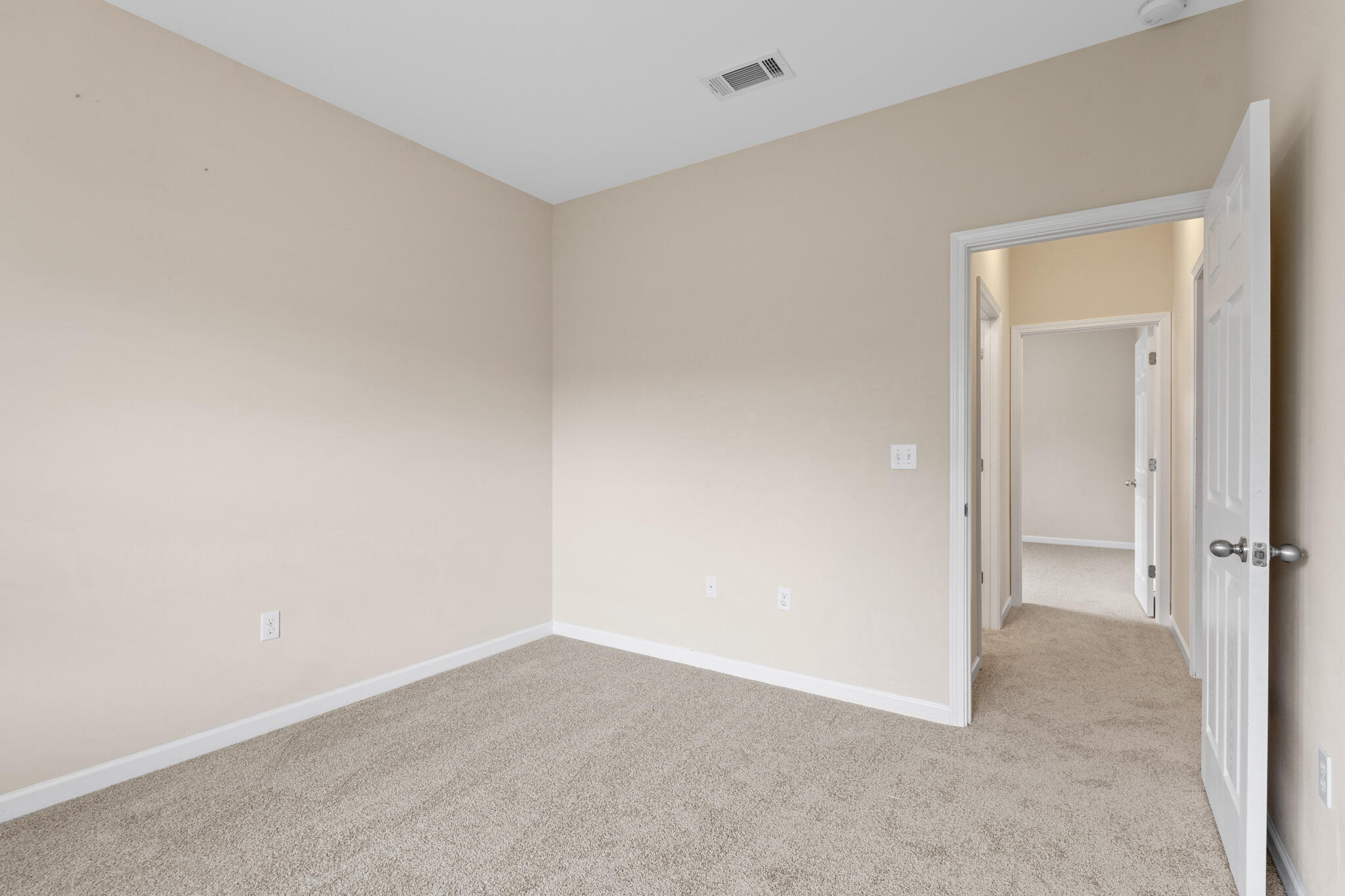 Heights Add VALP, Lot 19 BLK 5 - Residential