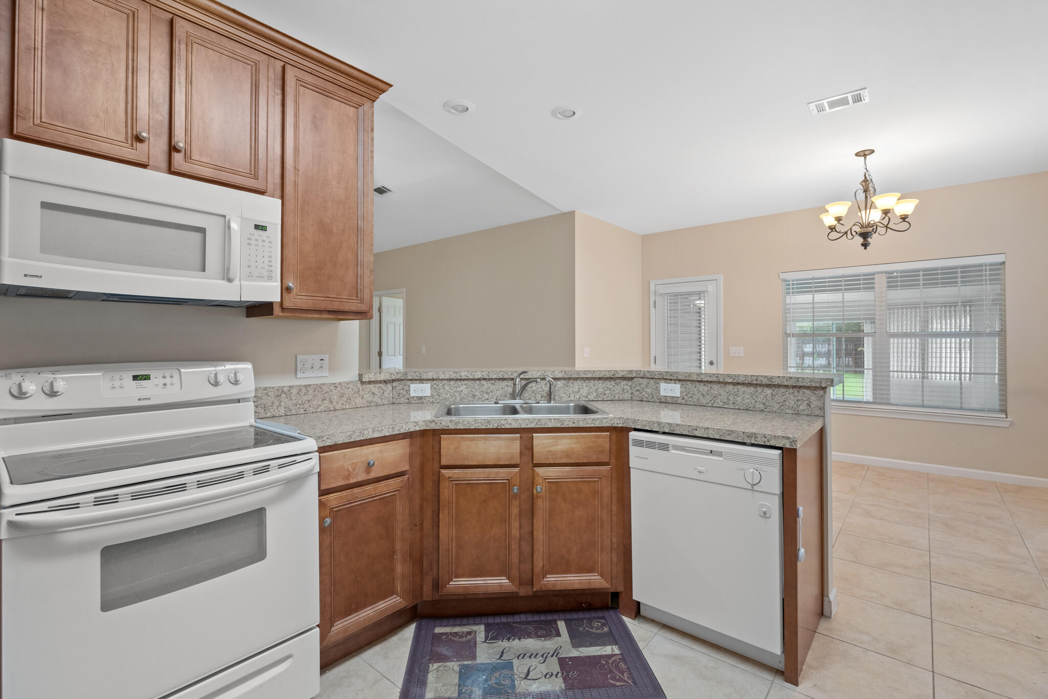 Heights Add VALP, Lot 19 BLK 5 - Residential