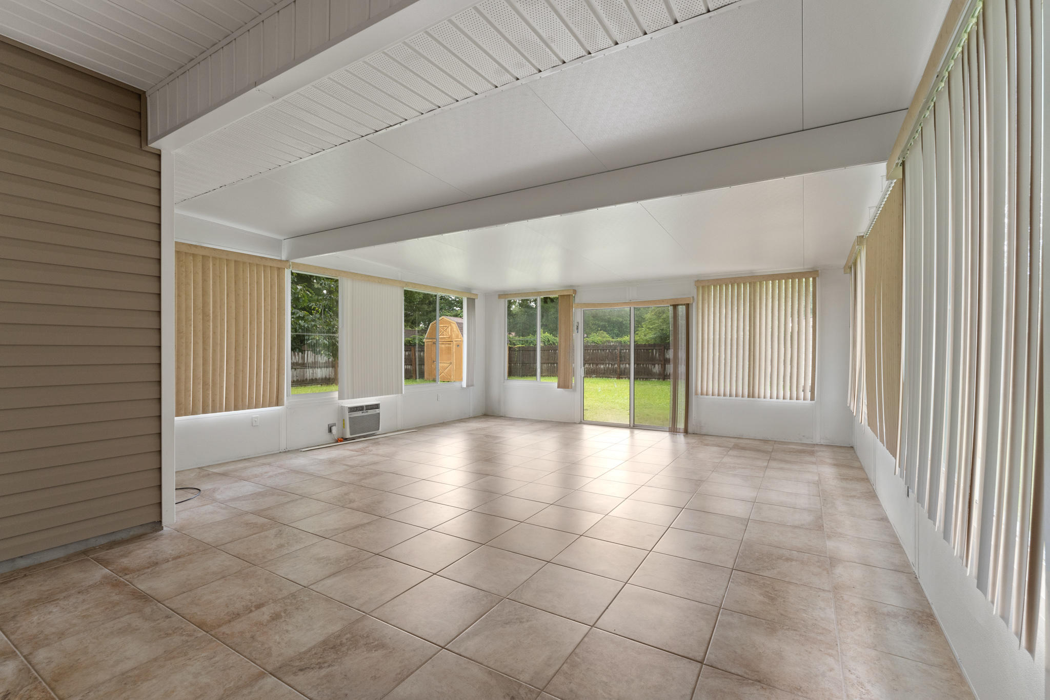 Heights Add VALP, Lot 19 BLK 5 - Residential