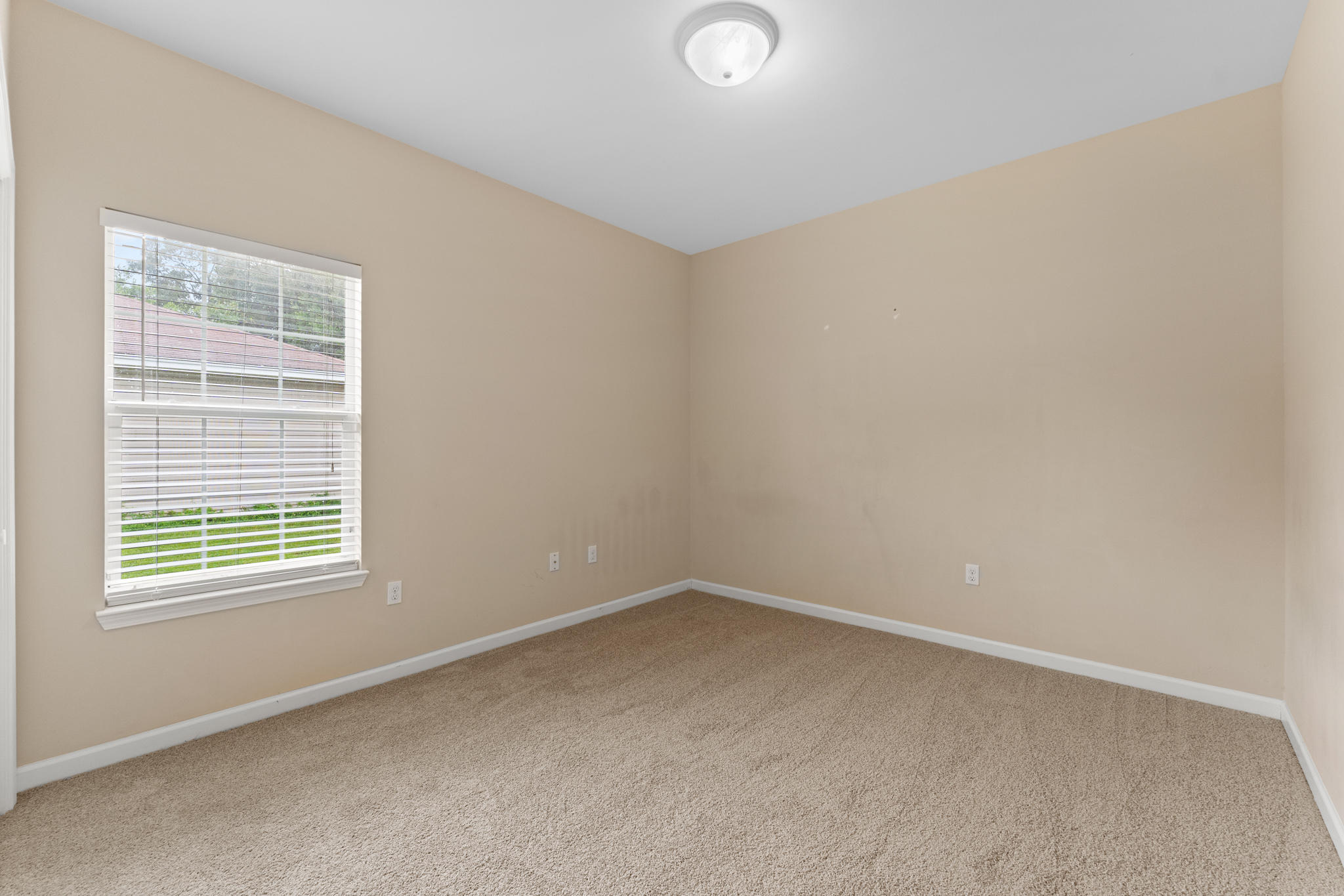 Heights Add VALP, Lot 19 BLK 5 - Residential